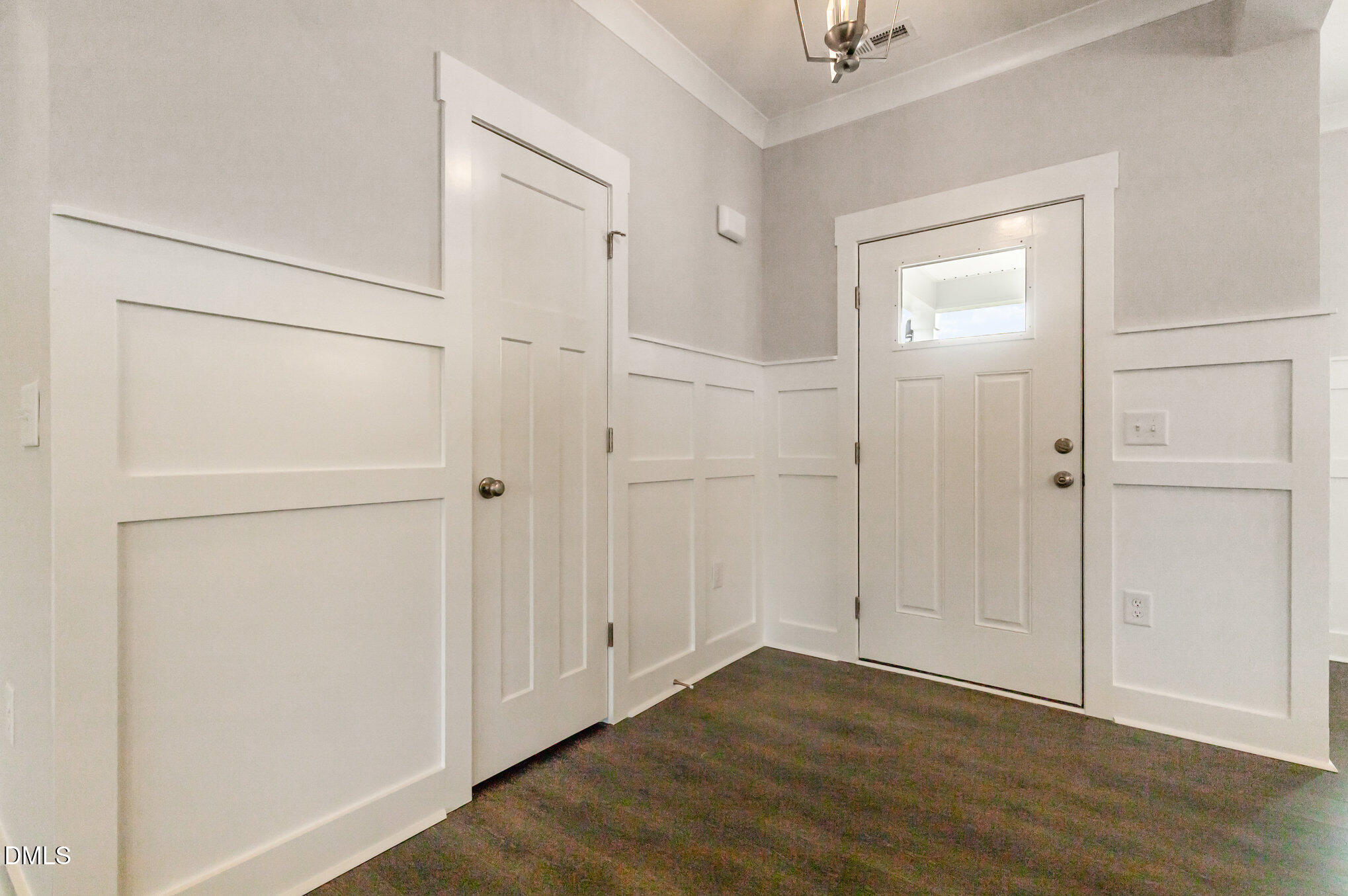 property viewer photo 3