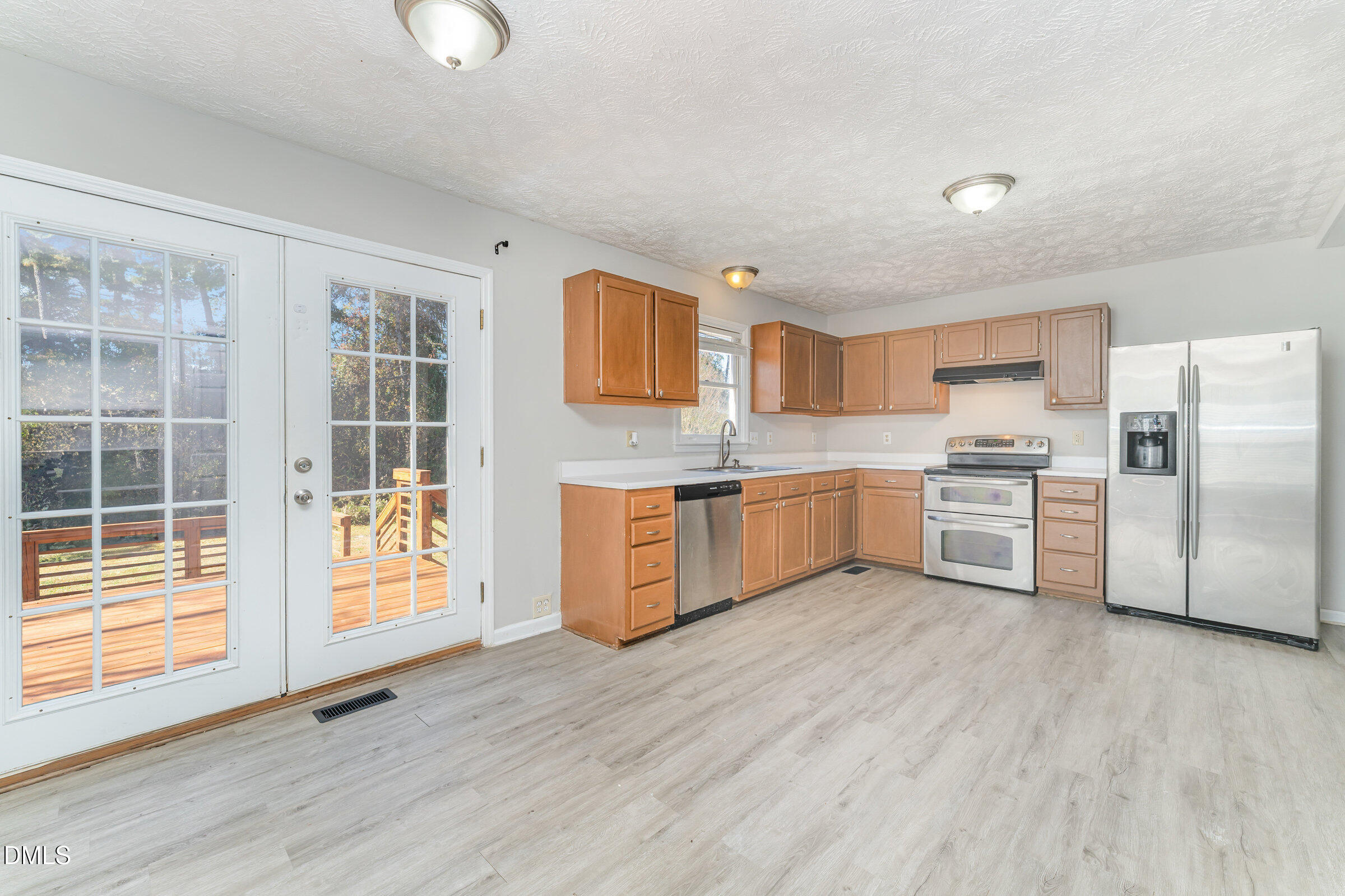 property viewer photo 10
