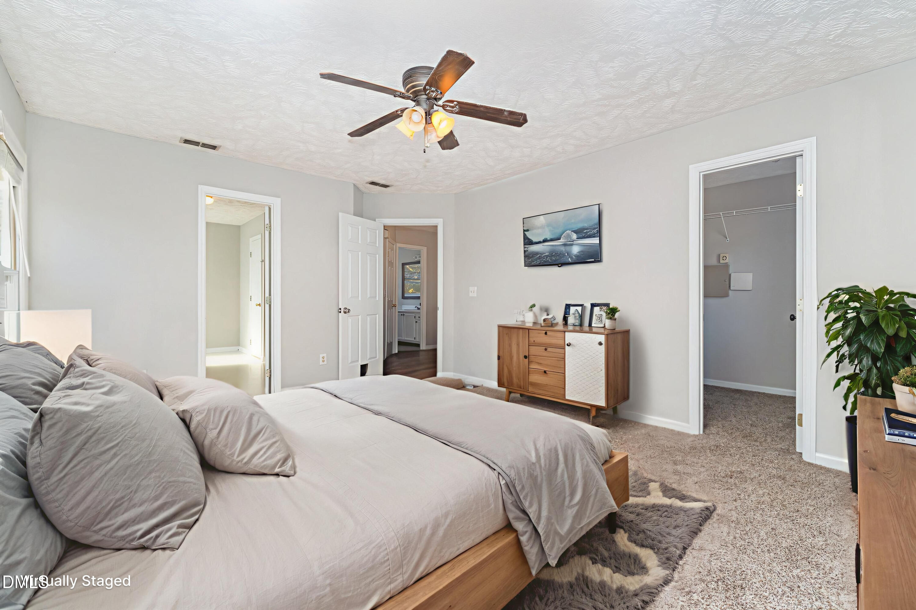 property viewer photo 25