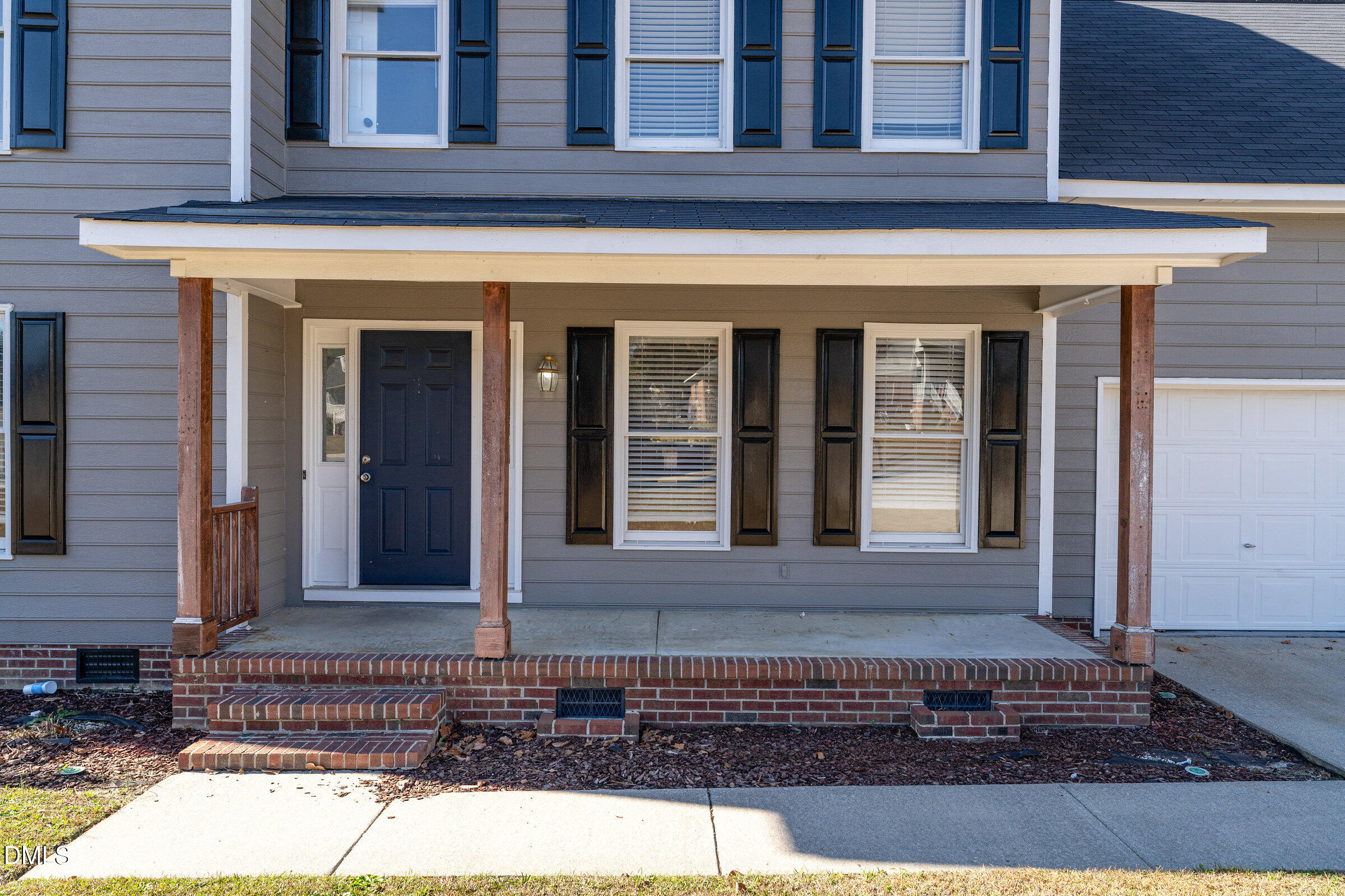 property viewer photo 3
