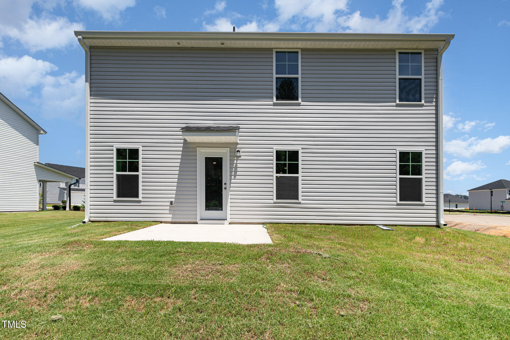 main property photo 31