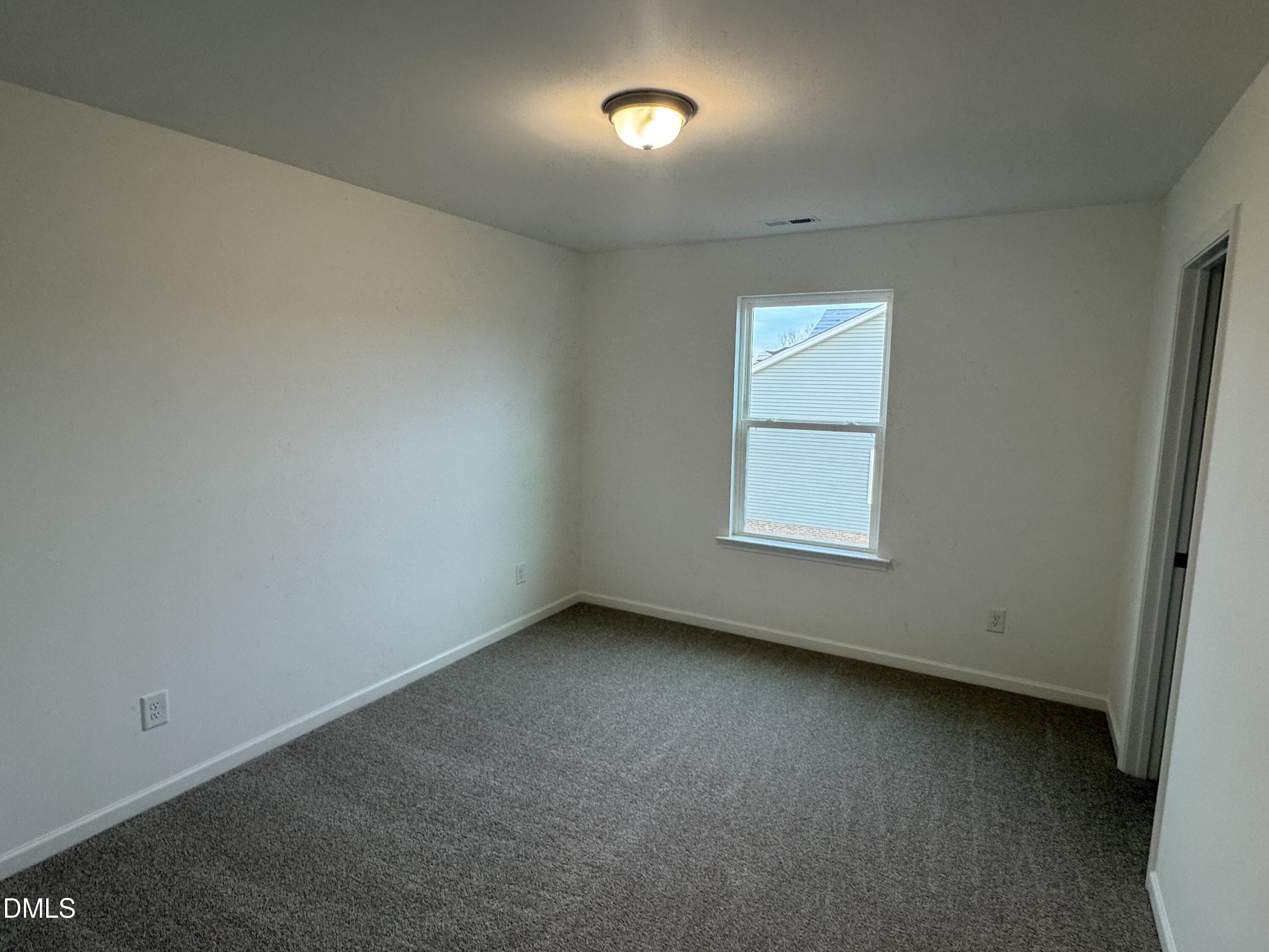 property viewer photo 16