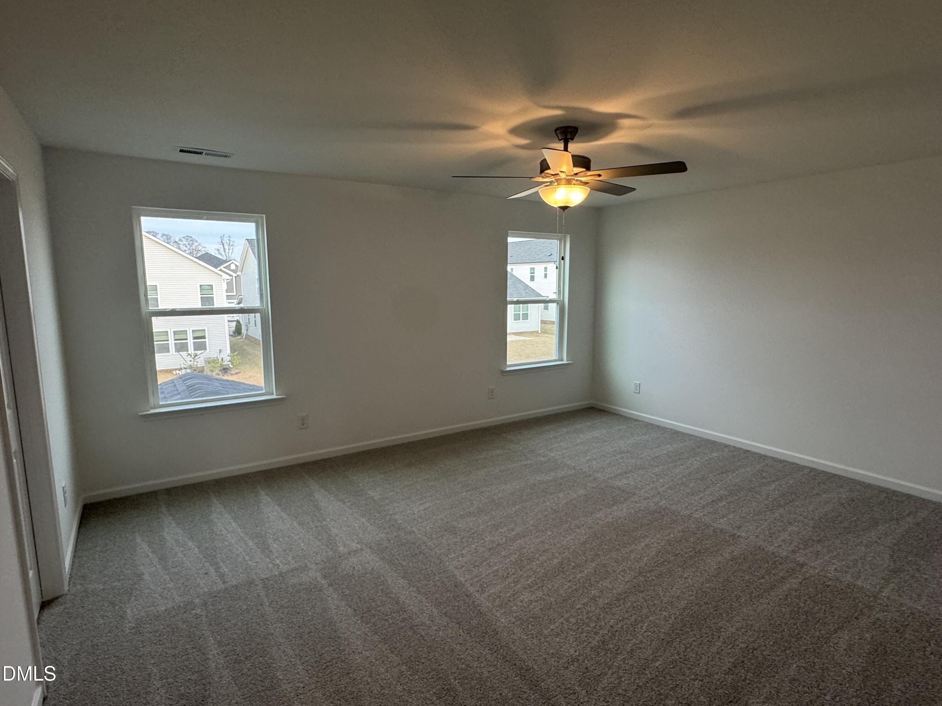 property viewer photo 17