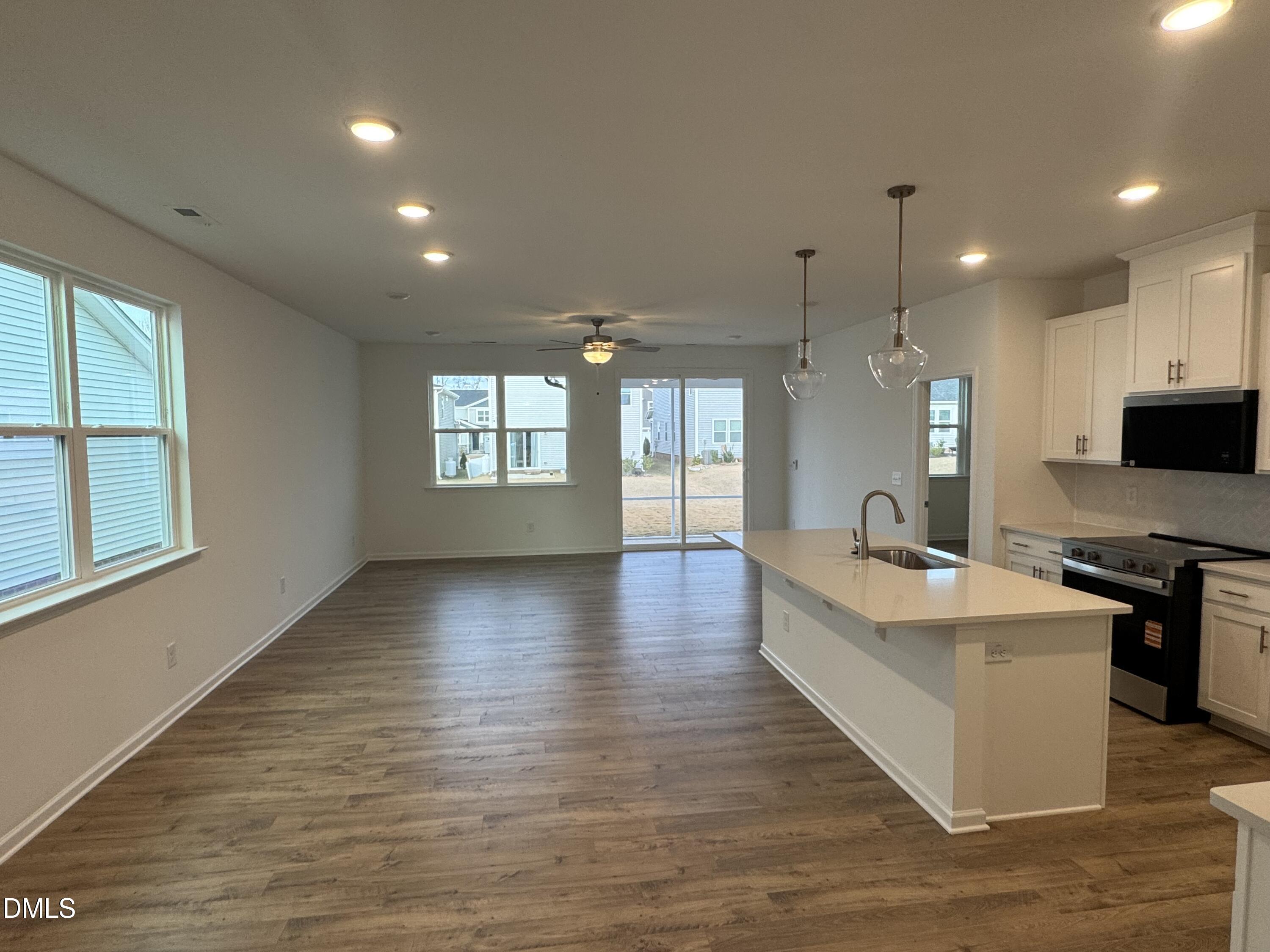 property viewer photo 5