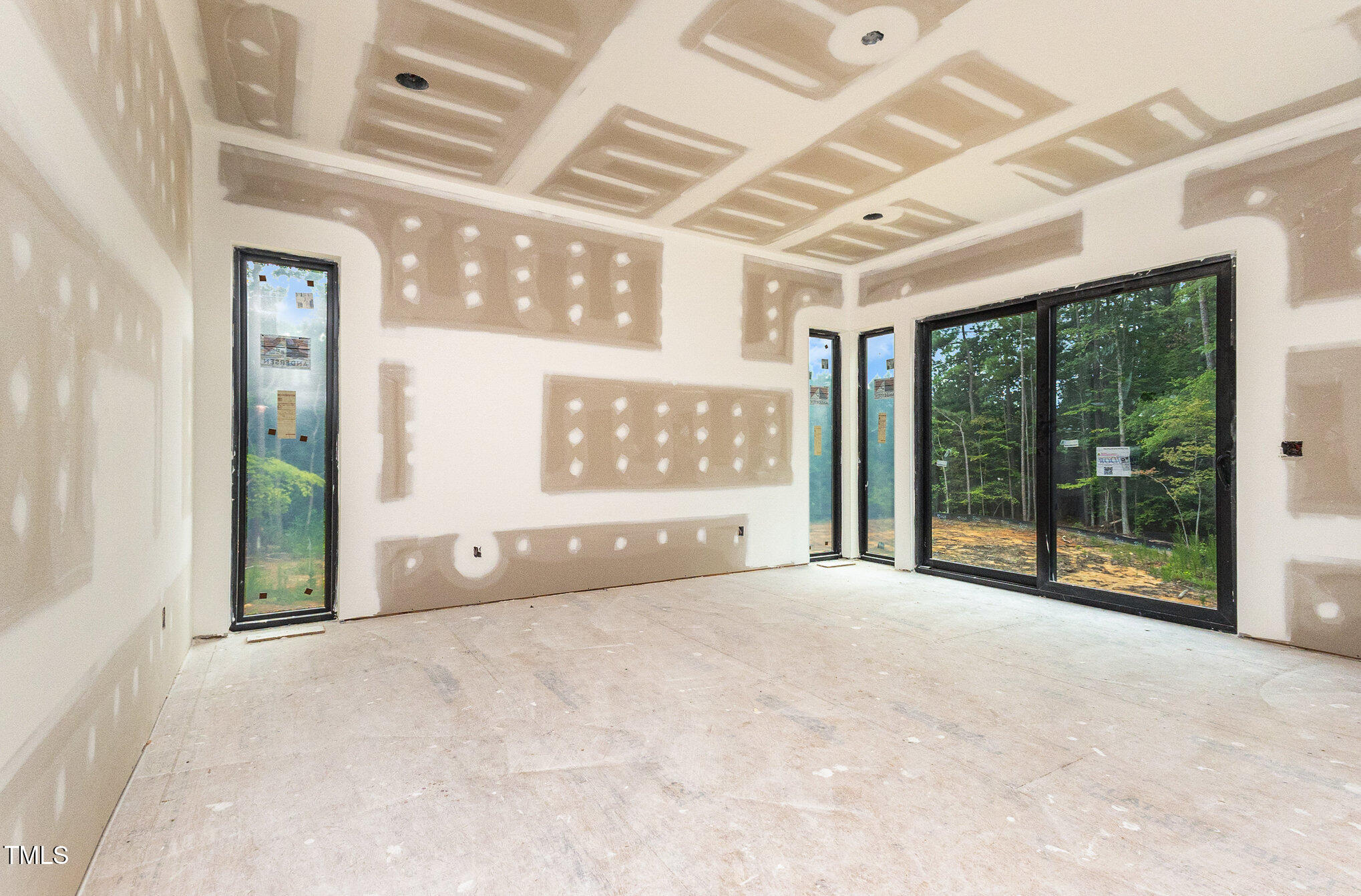 property viewer photo 38