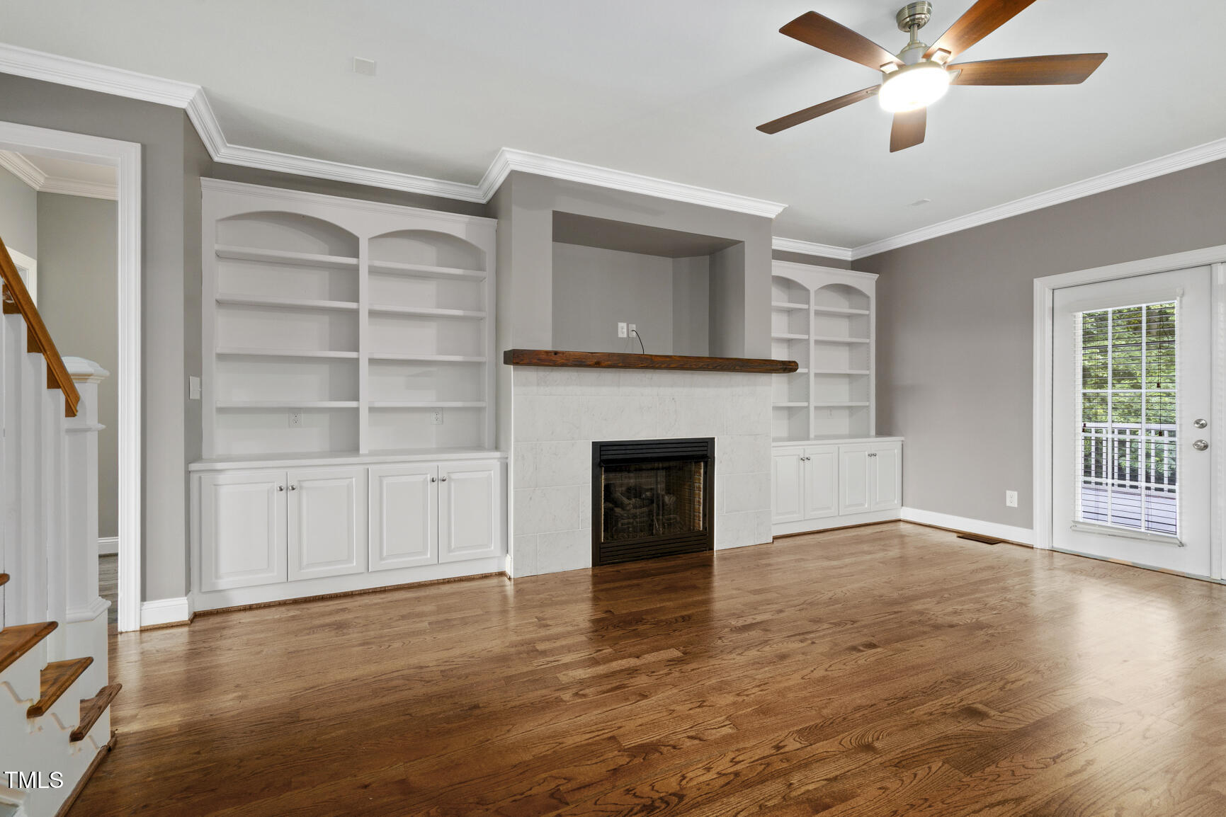 property viewer photo 15