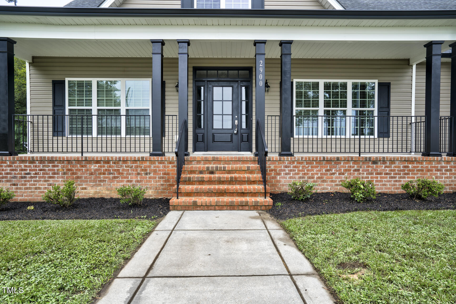 property viewer photo 4