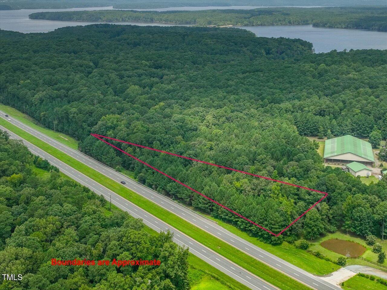 main property photo 3