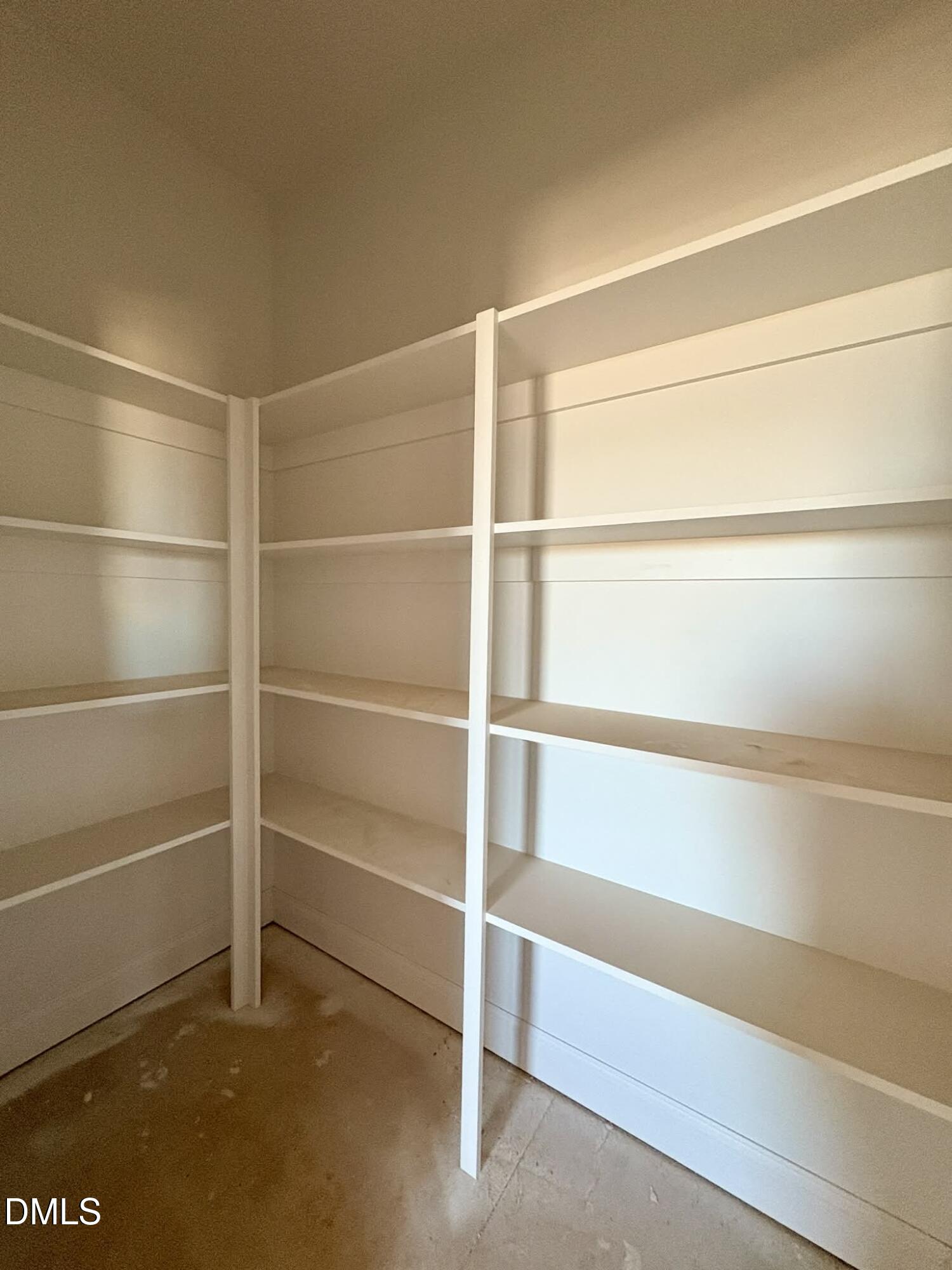 property viewer photo 14