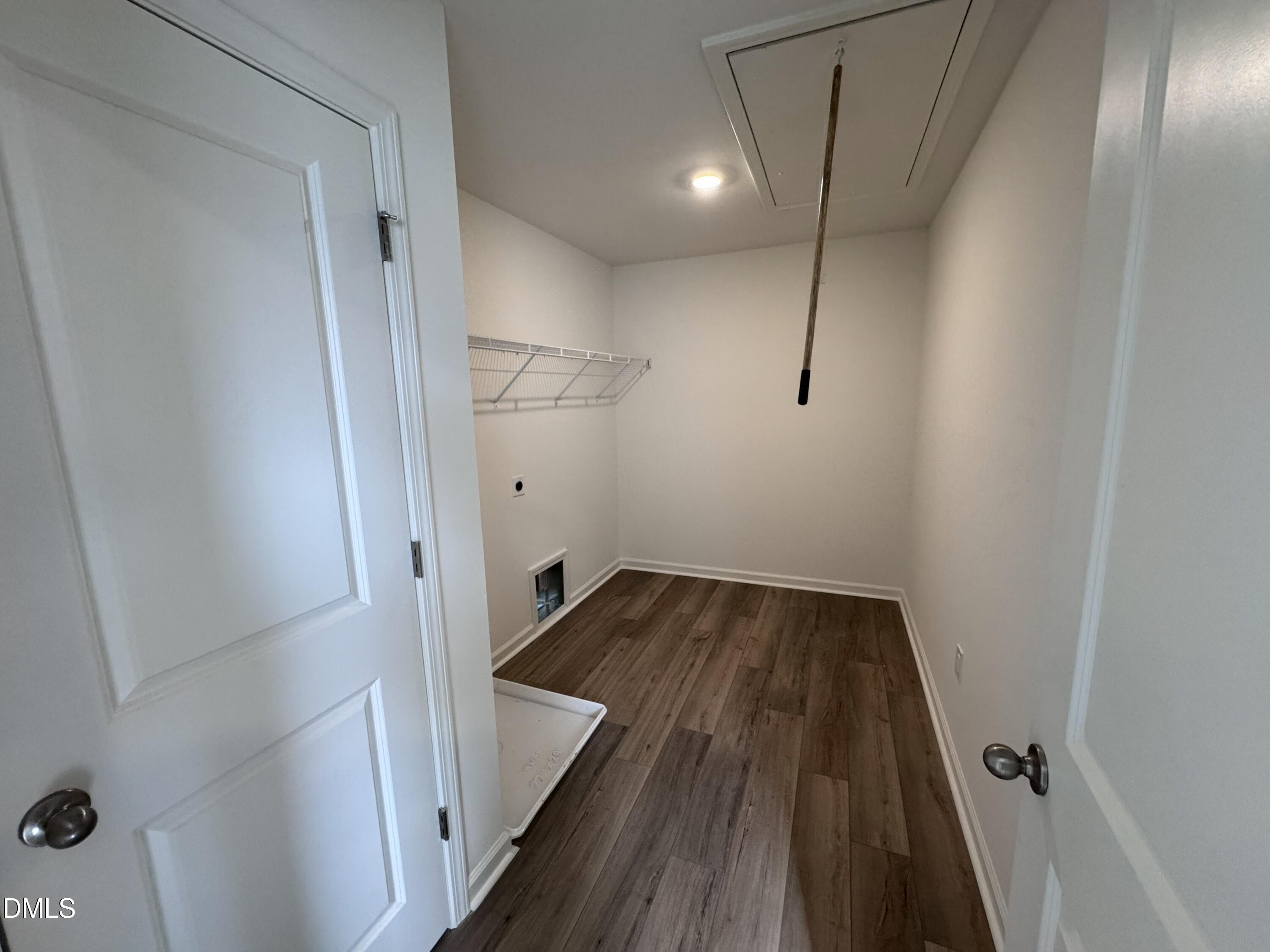 property viewer photo 16