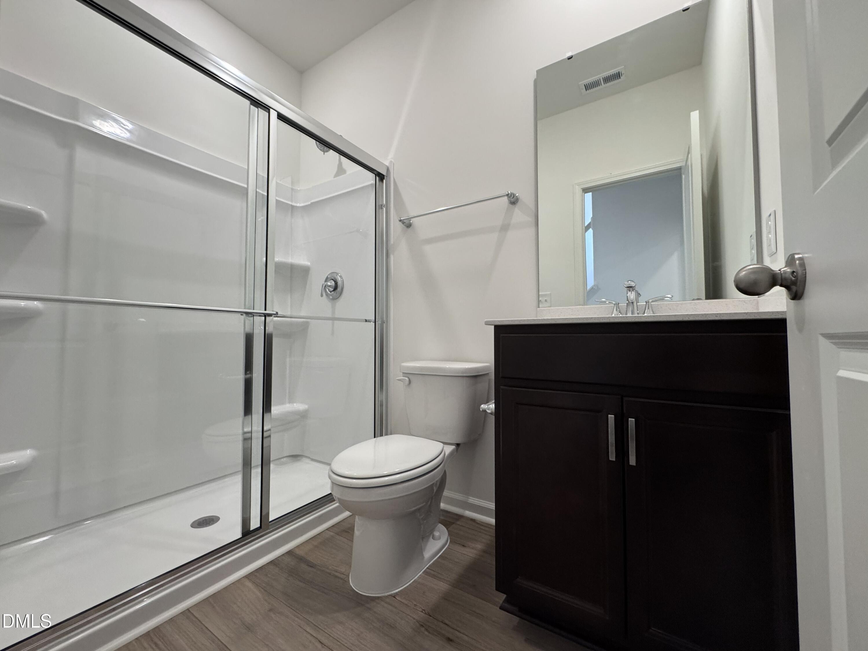 property viewer photo 6