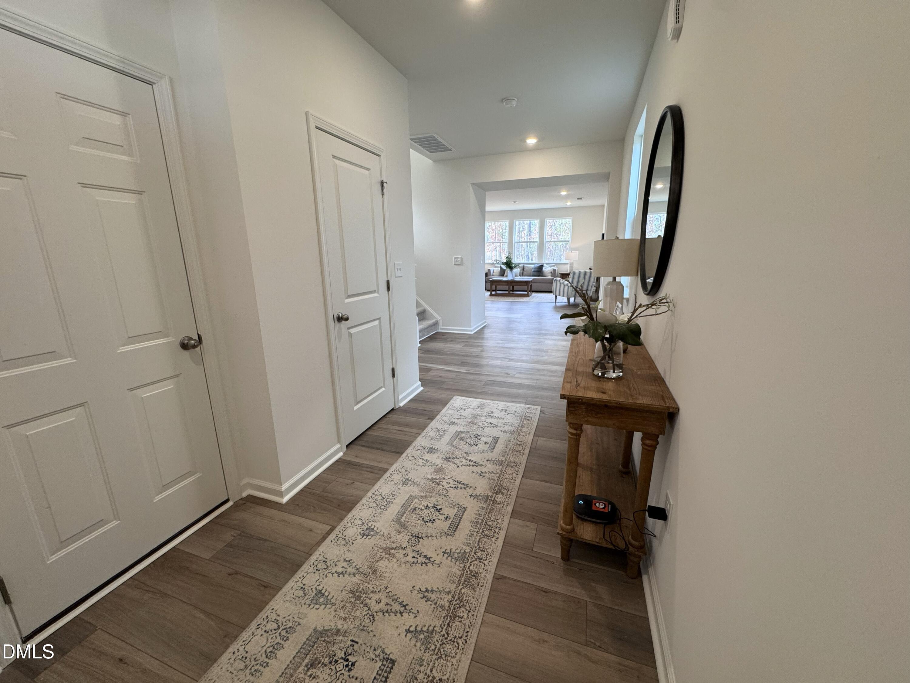 property viewer photo 7
