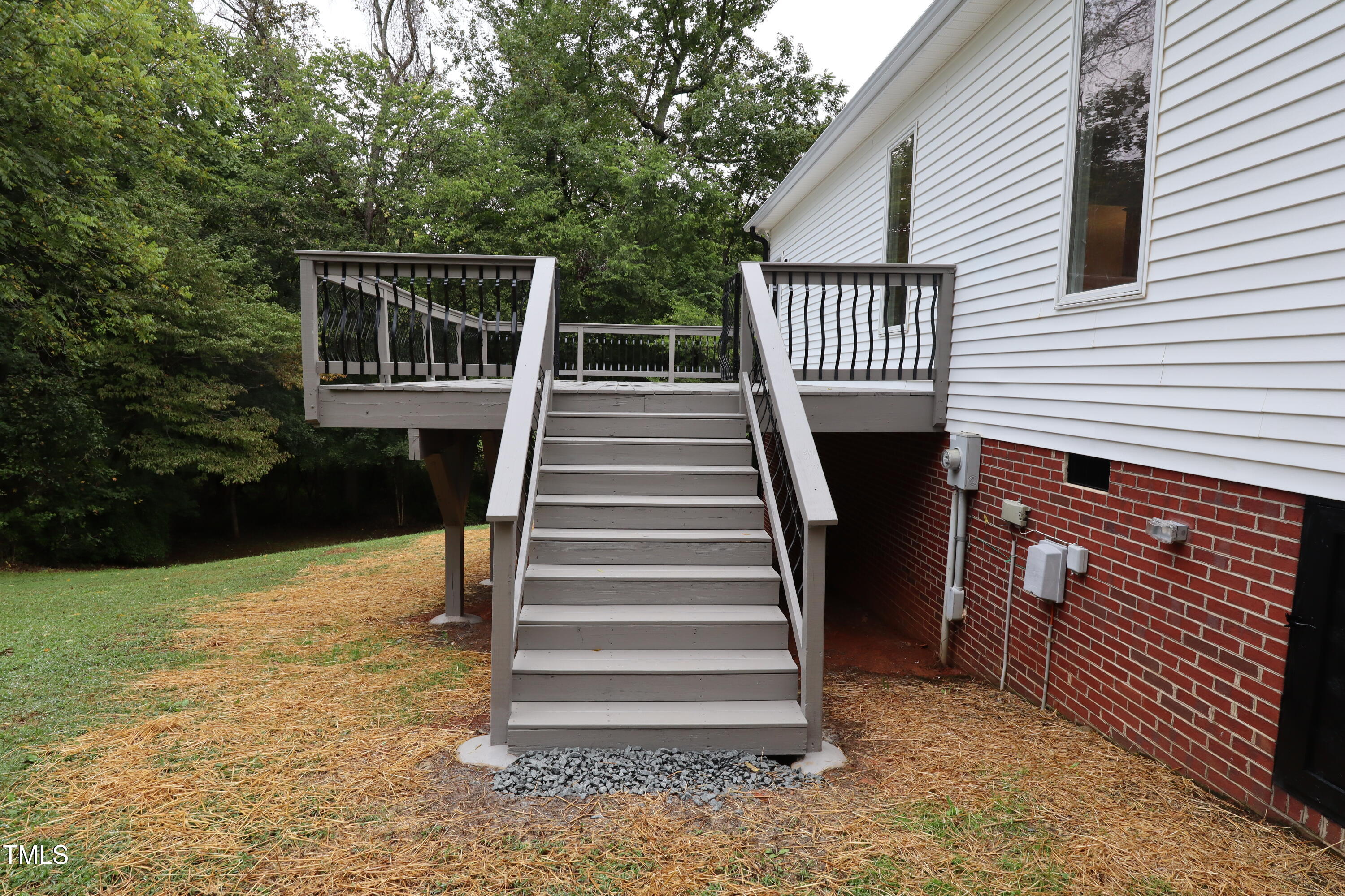 property viewer photo 11