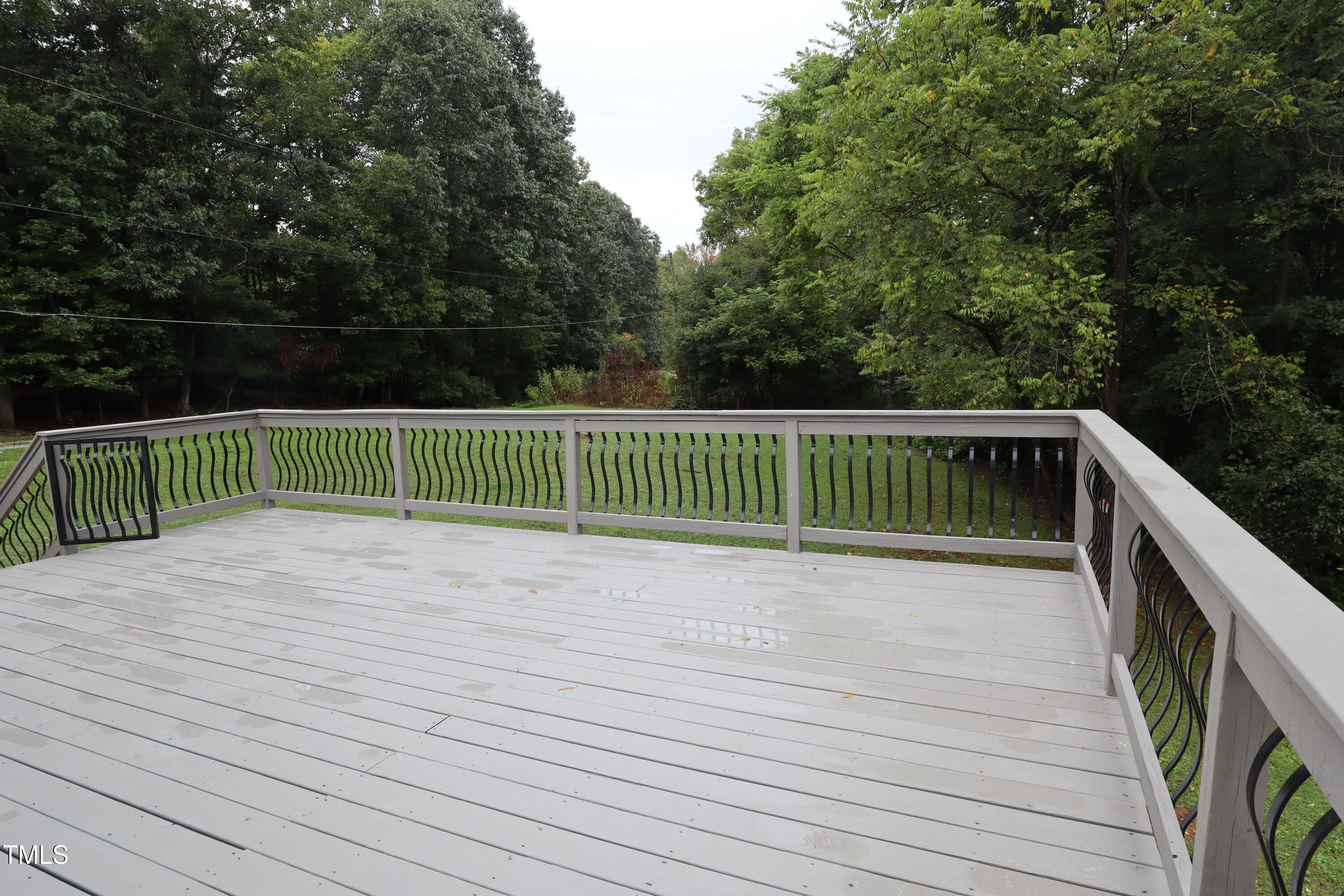 property viewer photo 12