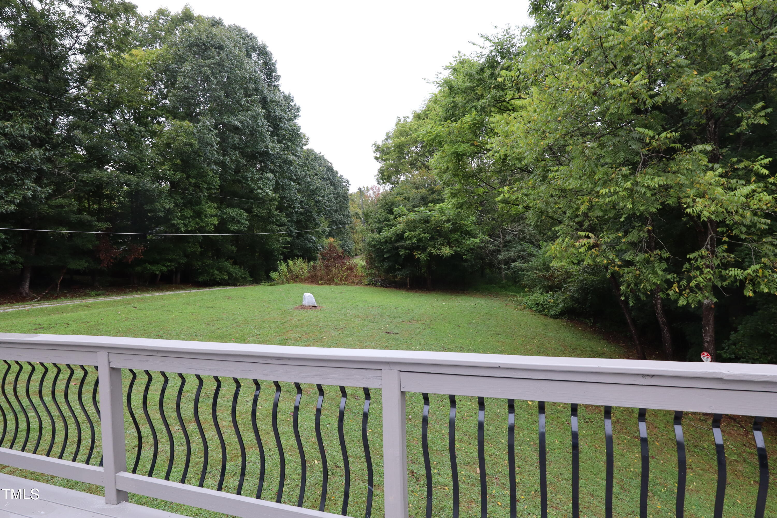 property viewer photo 14