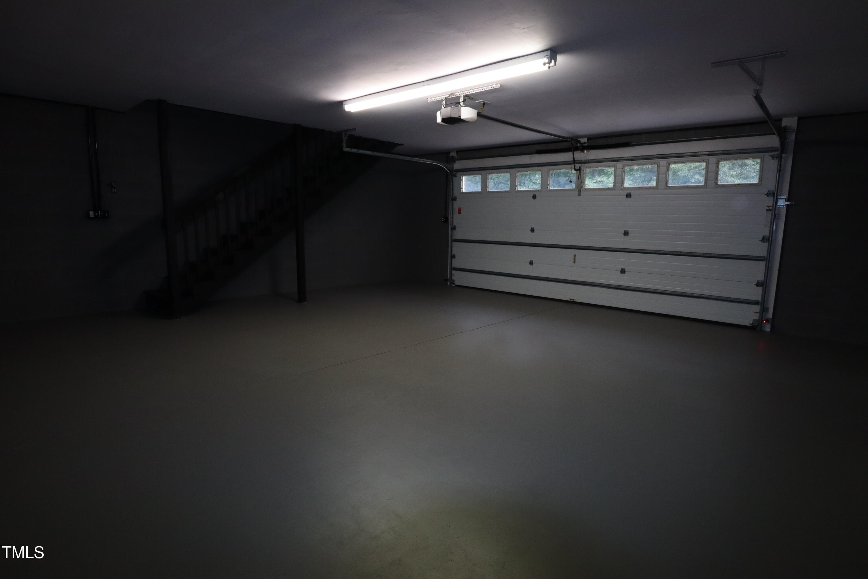 property viewer photo 17