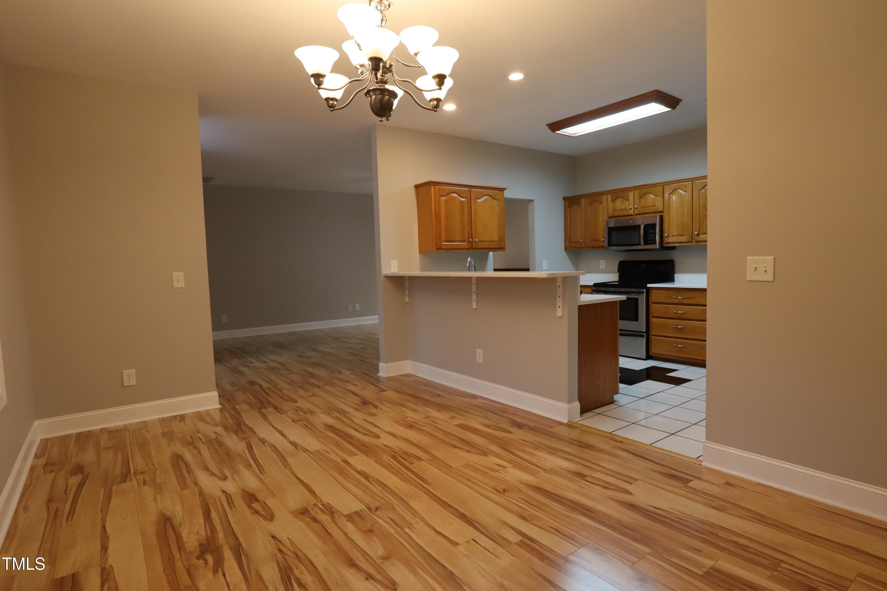 property viewer photo 31