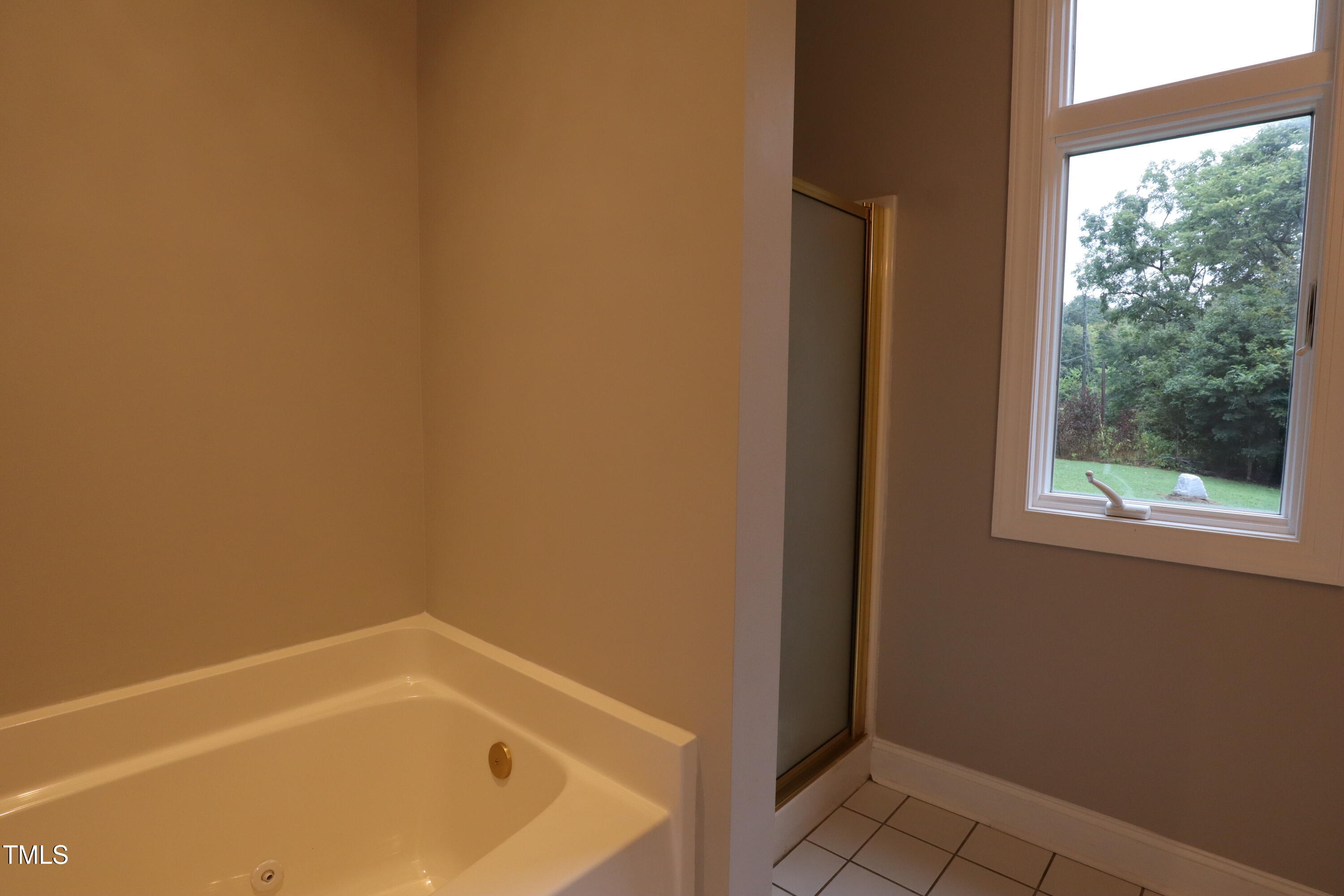 property viewer photo 39