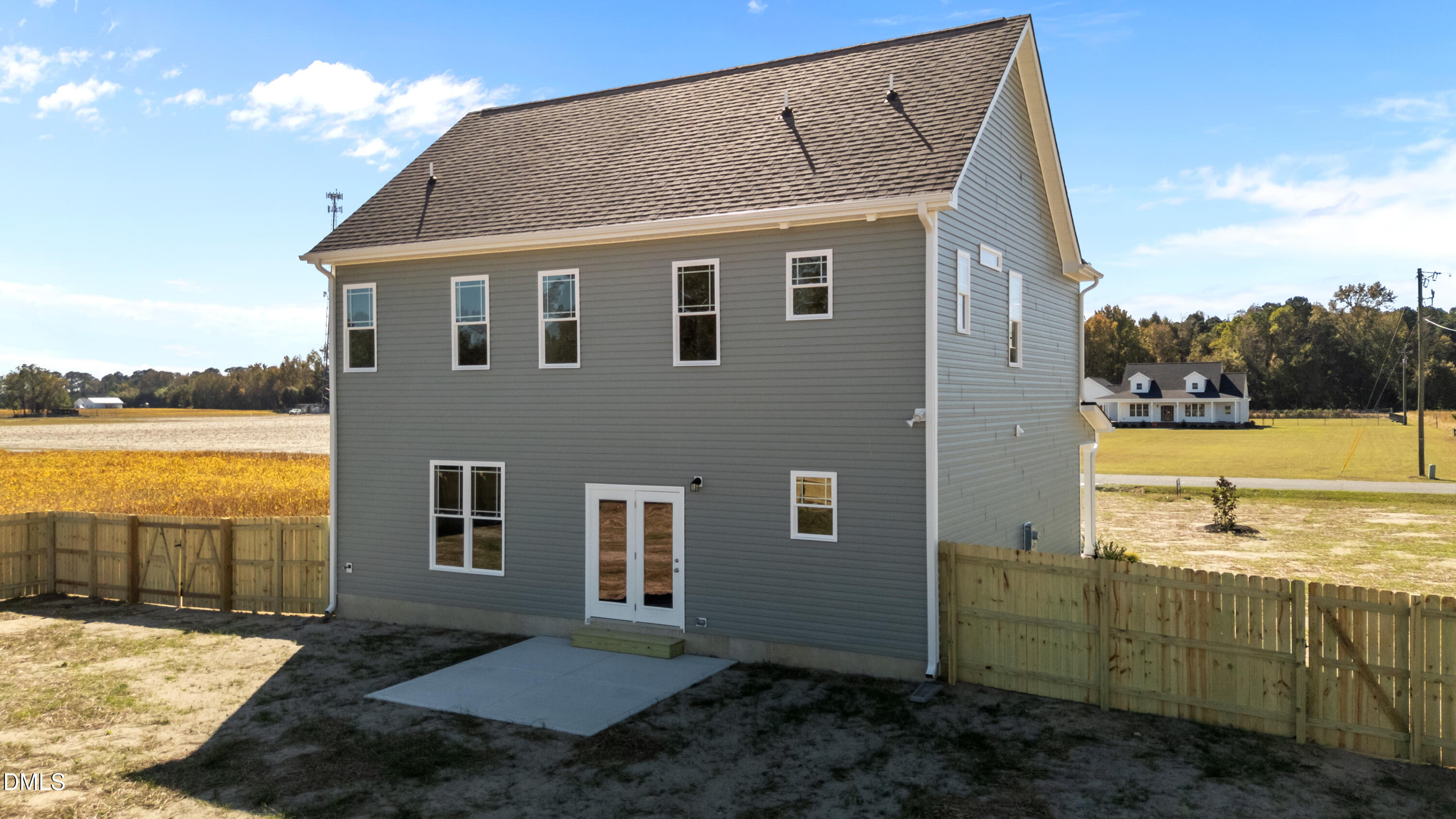 main property photo 43