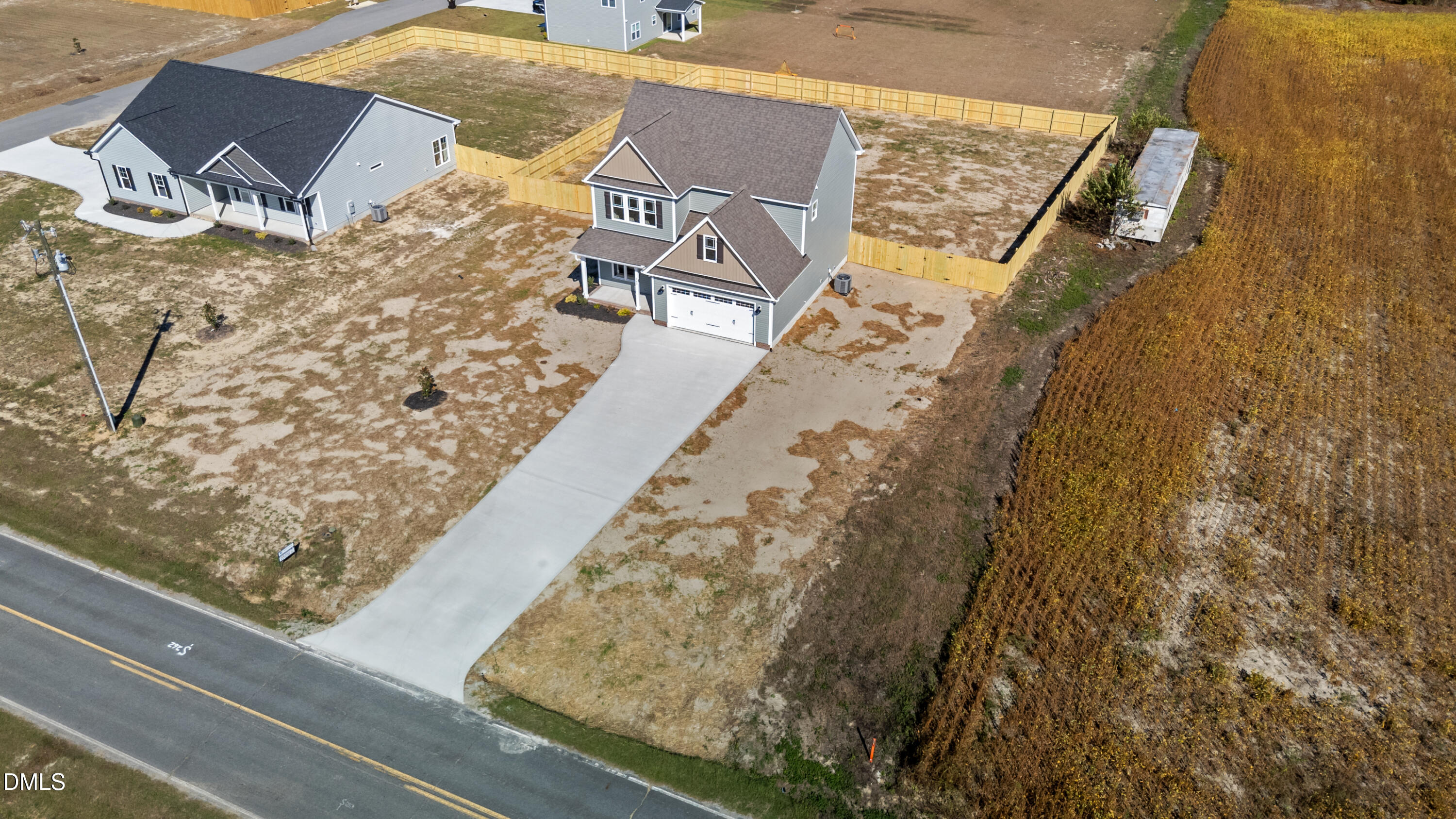 main property photo 5
