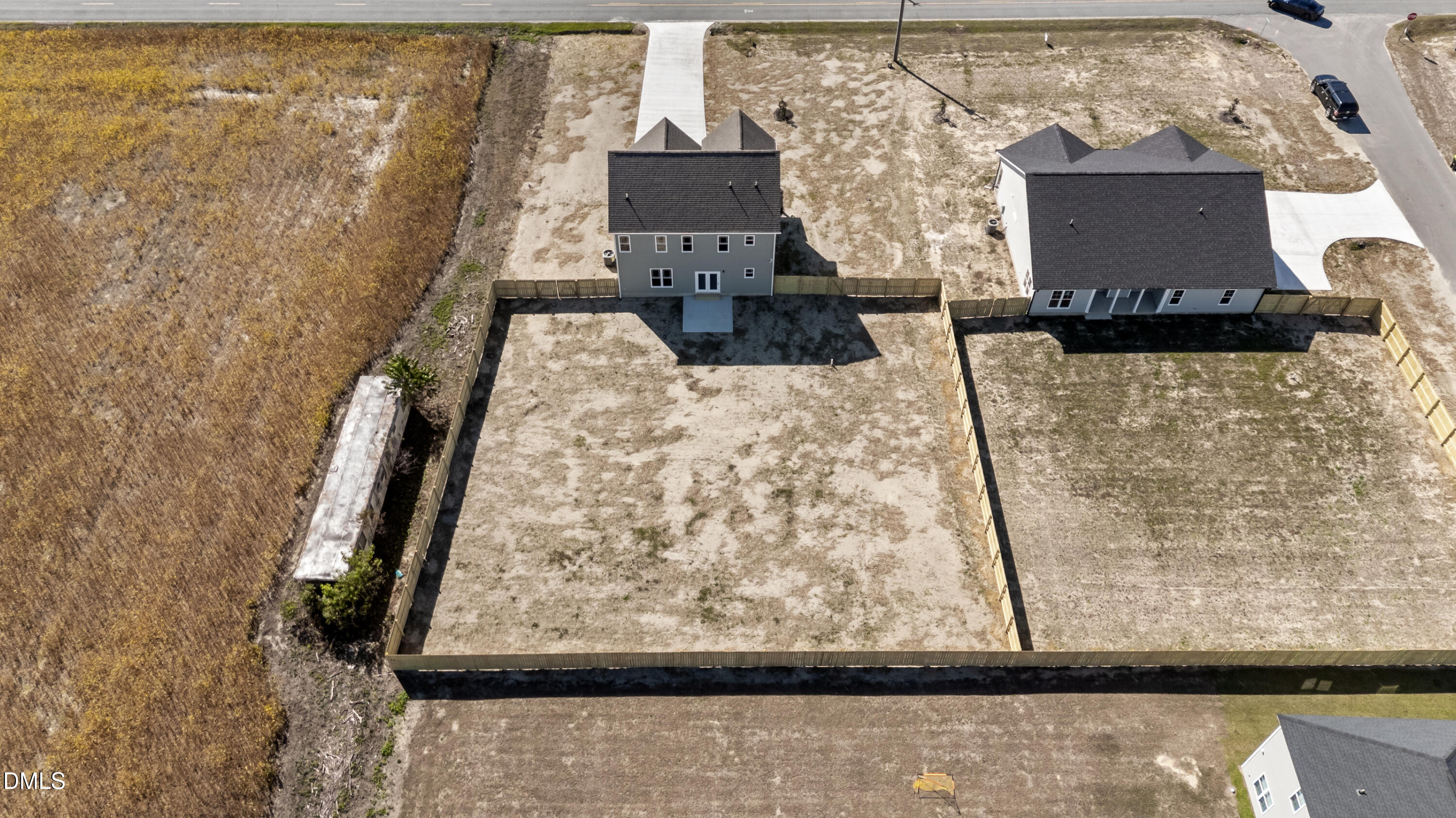 main property photo 8