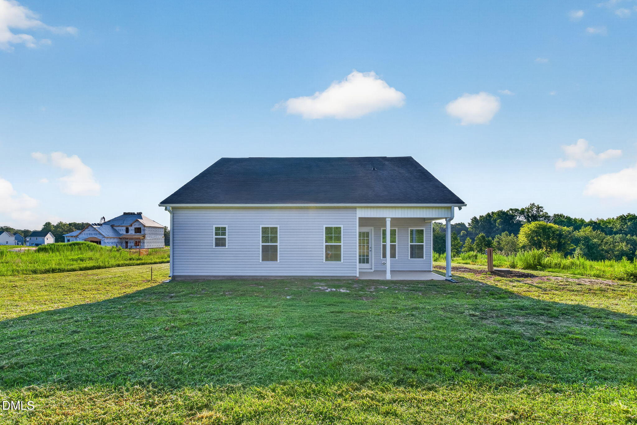 main property photo 28
