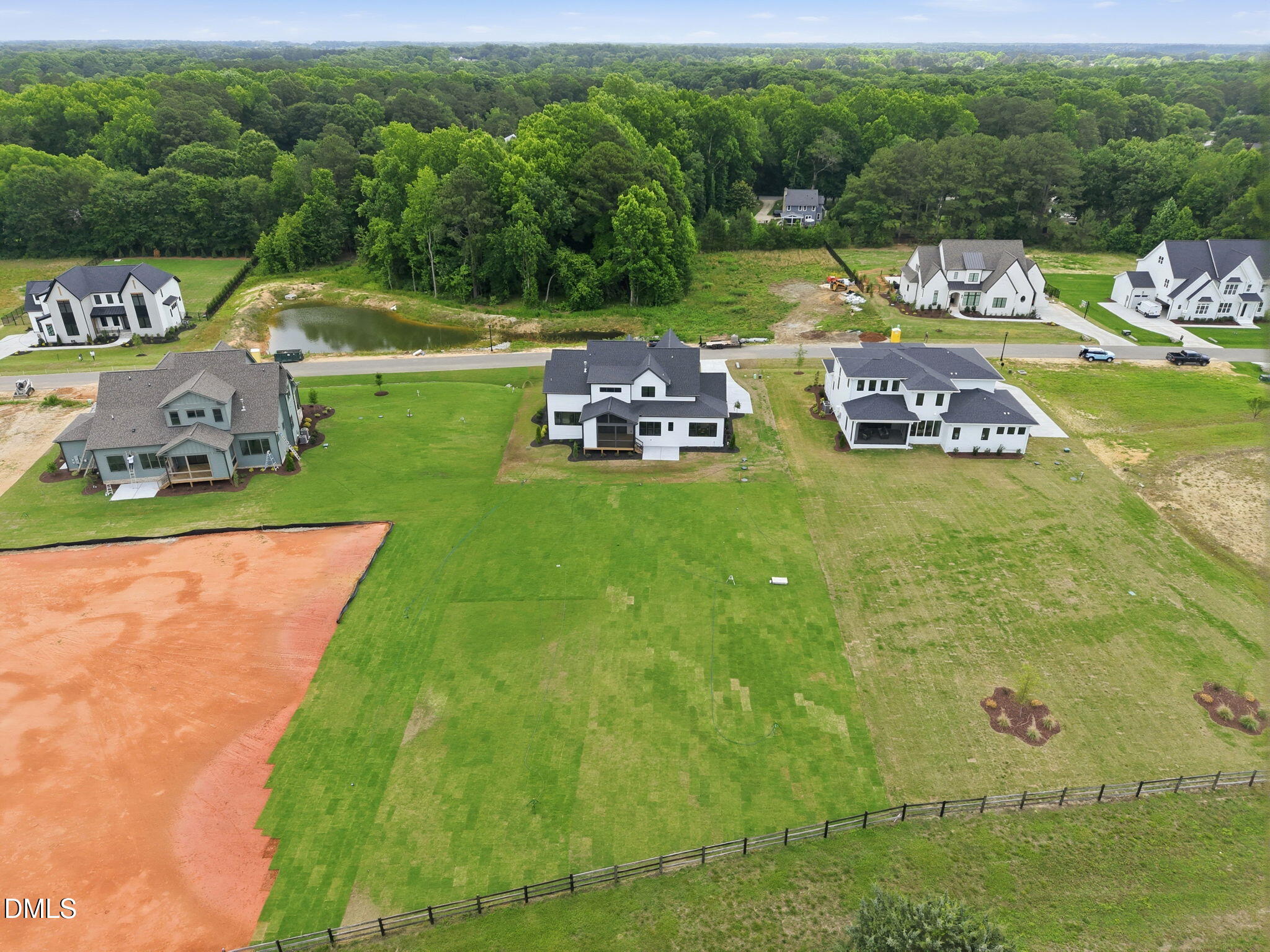 main property photo 45