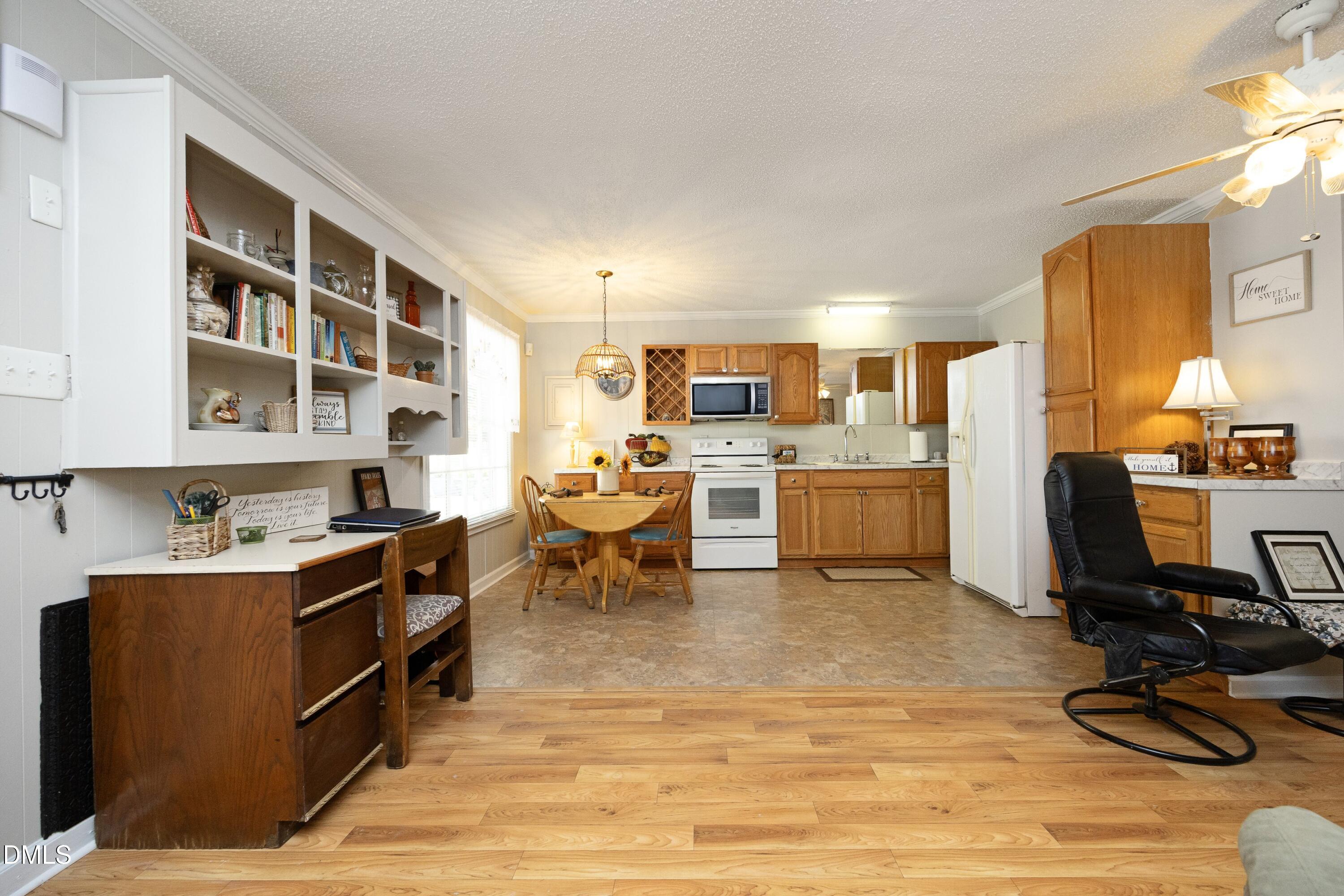 main property photo 60