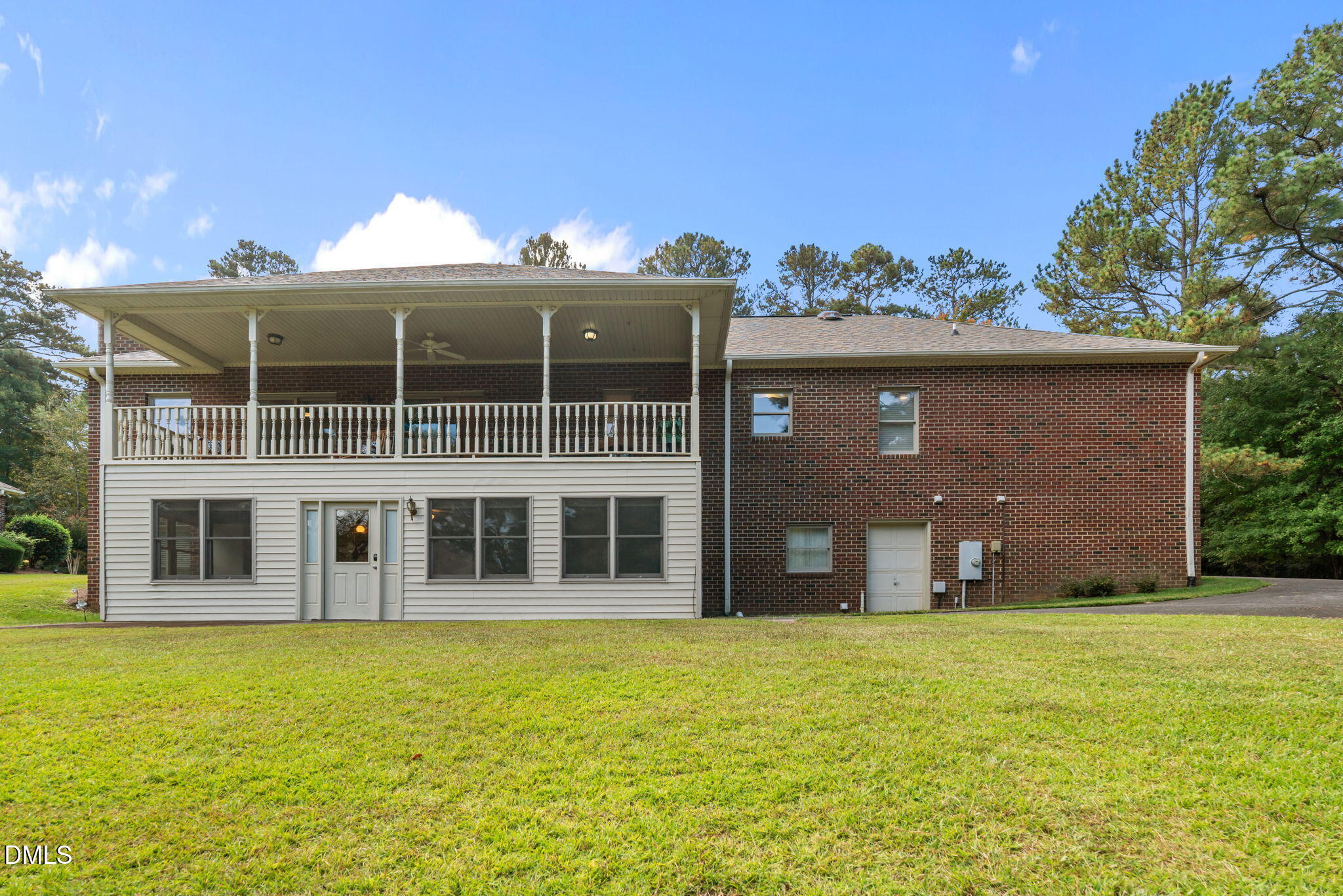 main property photo 29