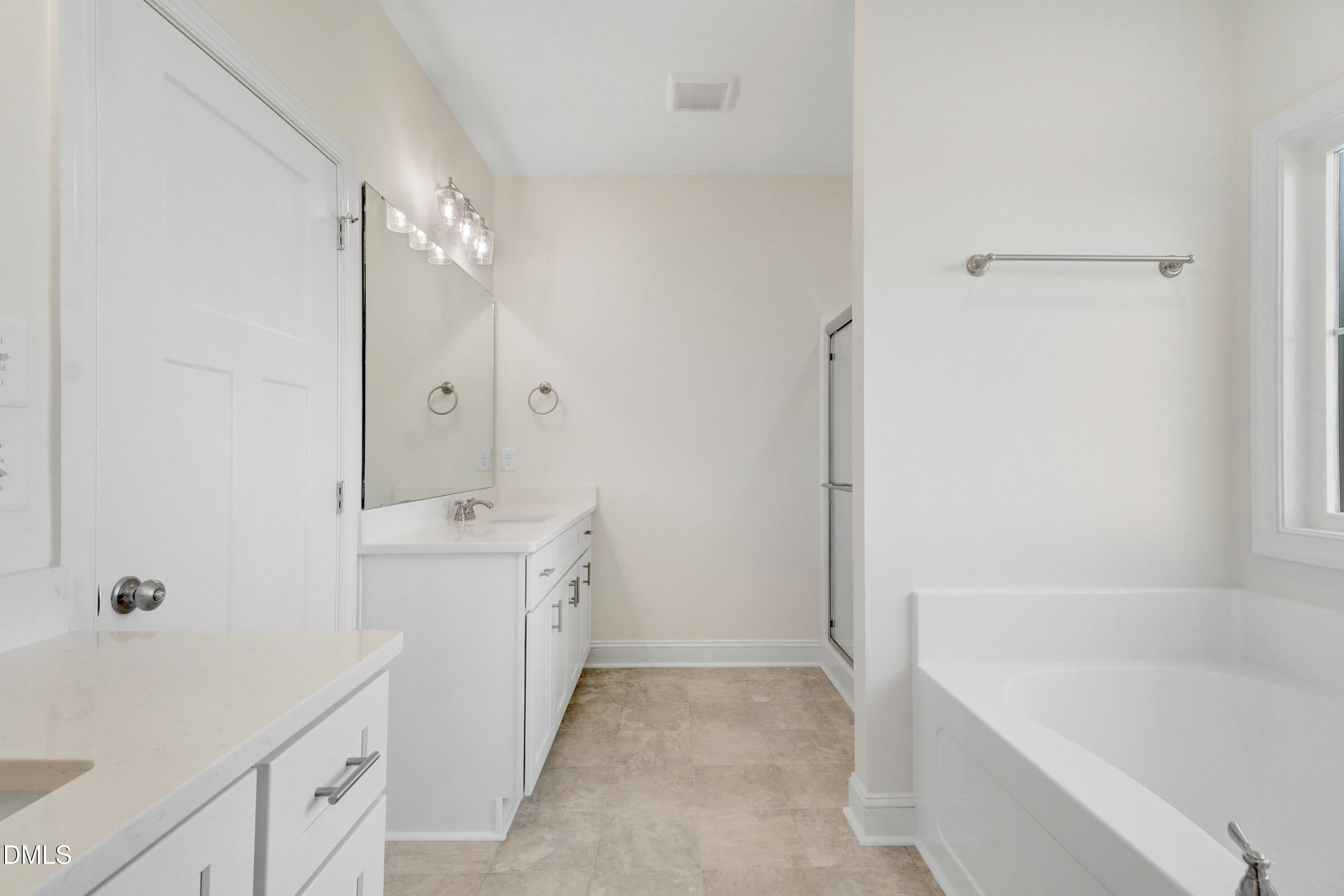 property viewer photo 22