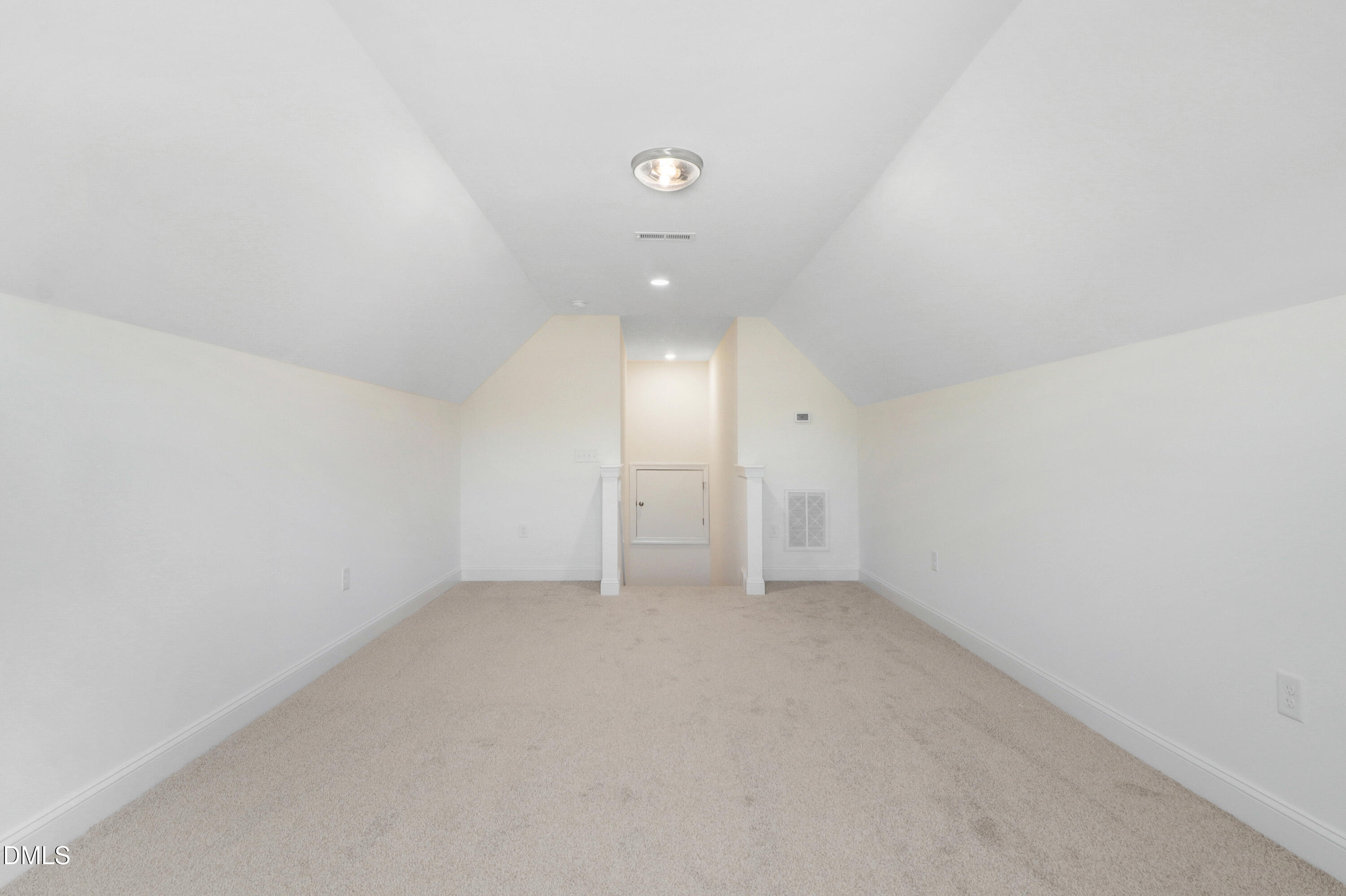 property viewer photo 32