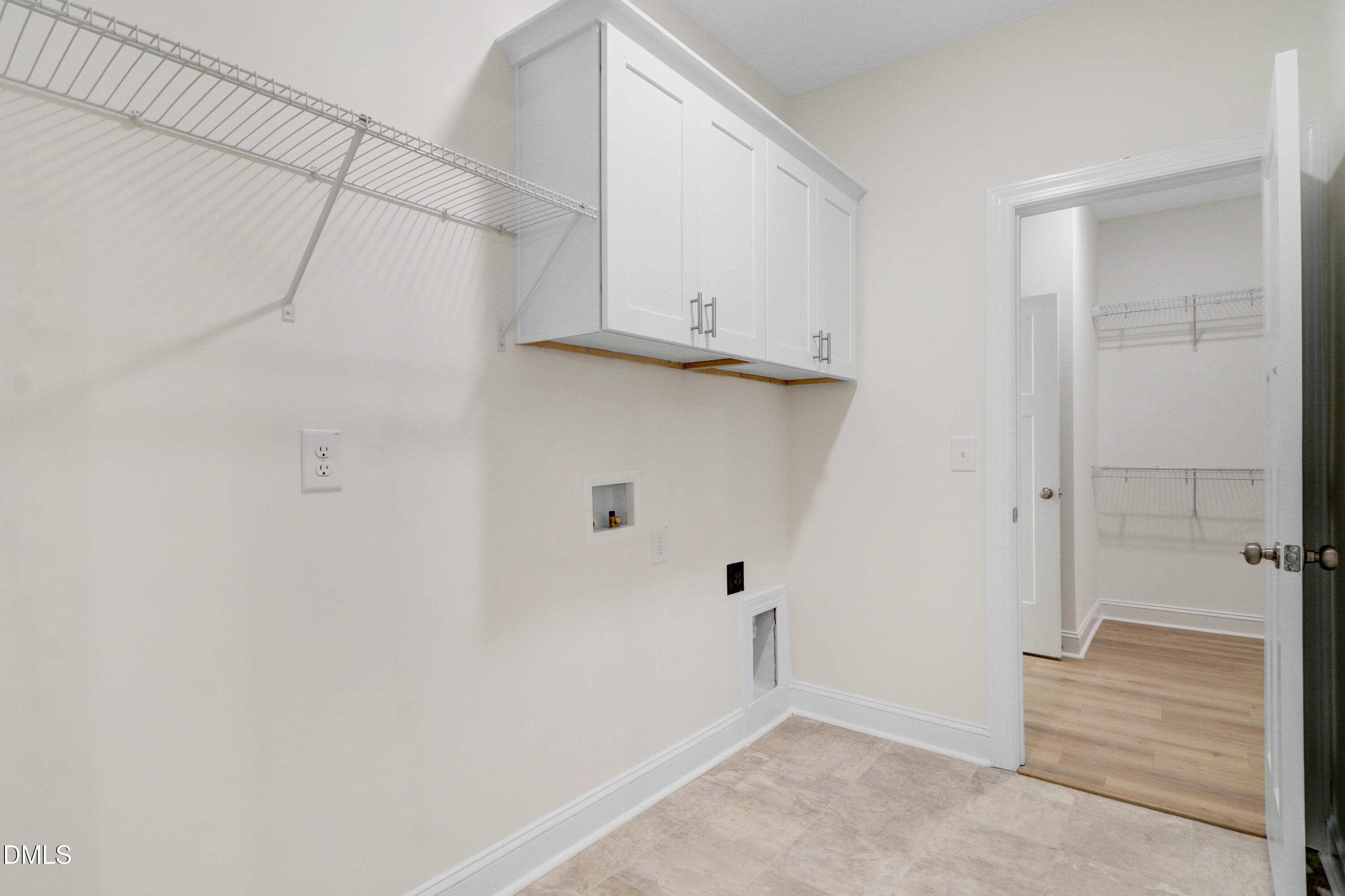 property viewer photo 33