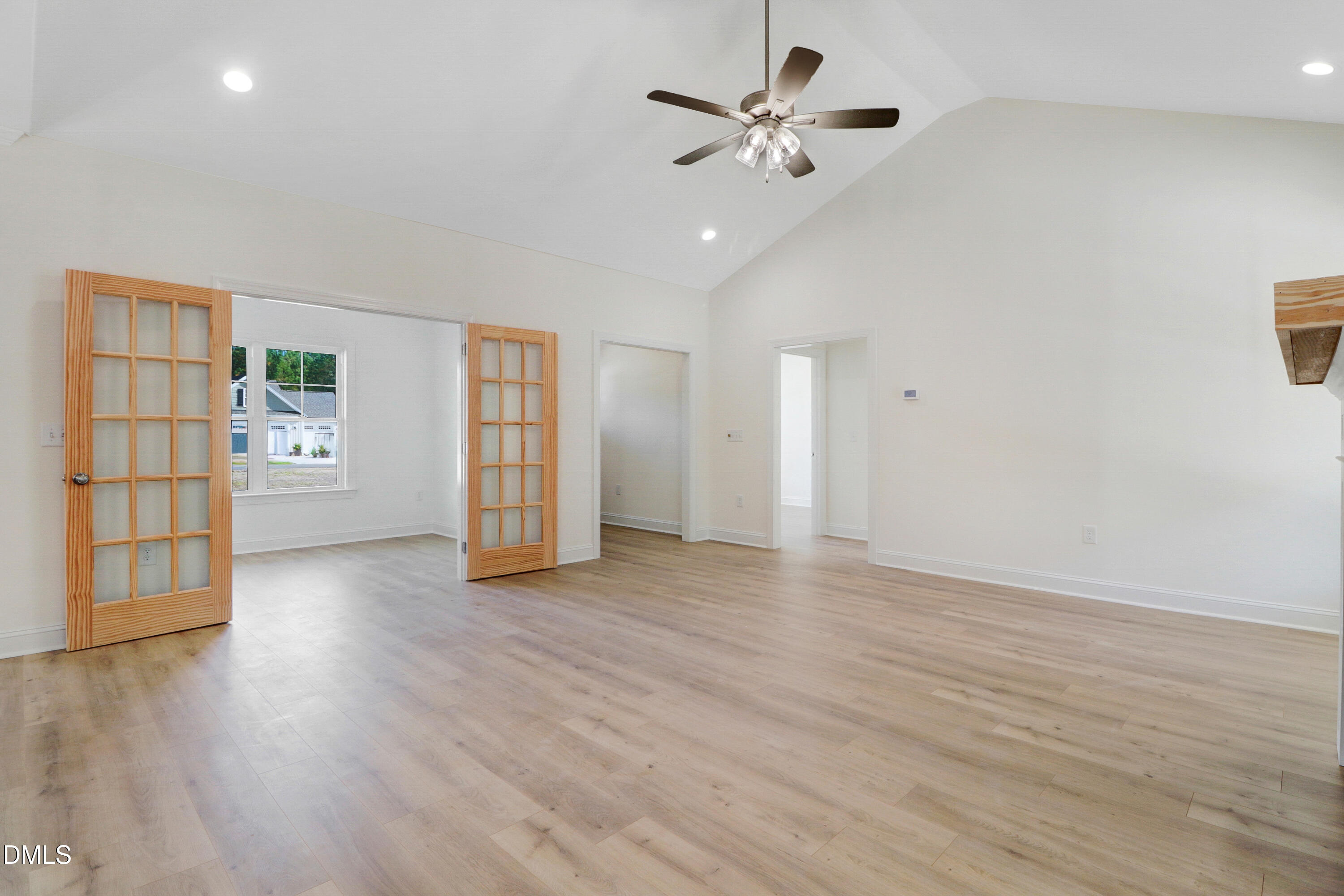 property viewer photo 8