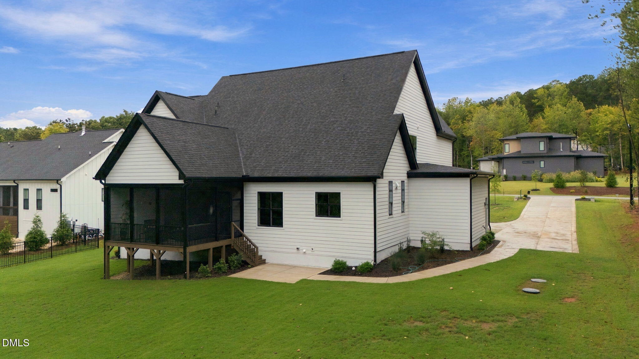 main property photo 42