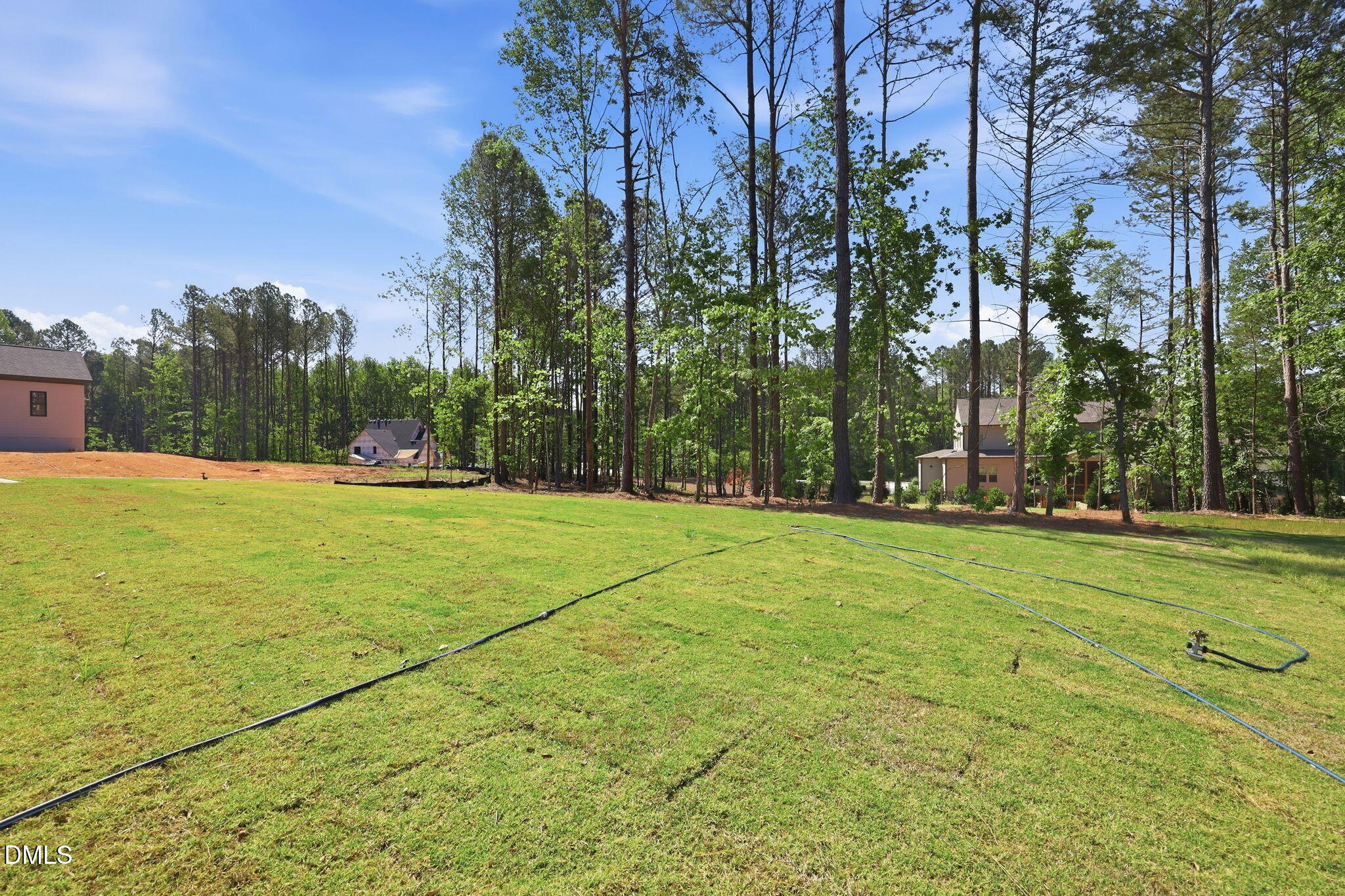 main property photo 40