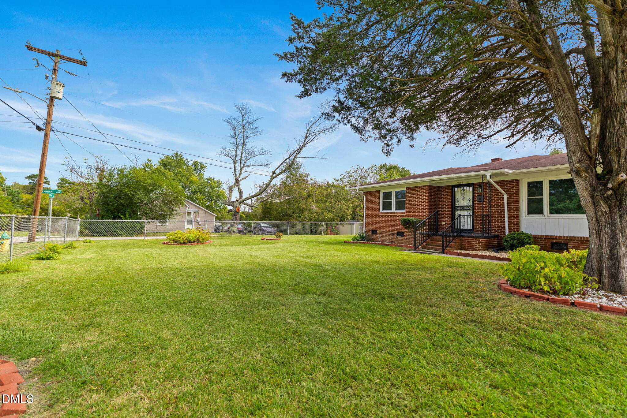 main property photo 26