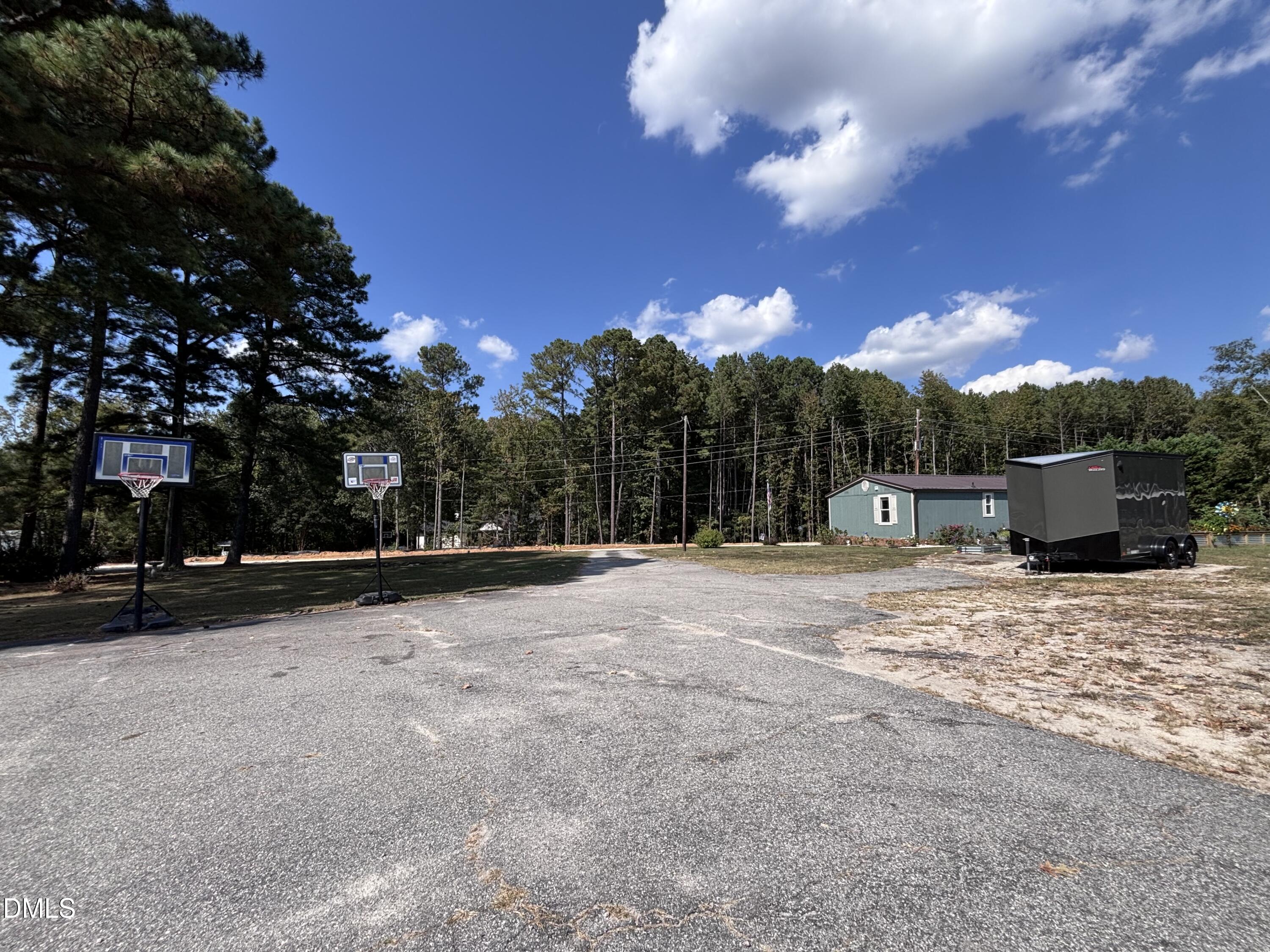 main property photo 13