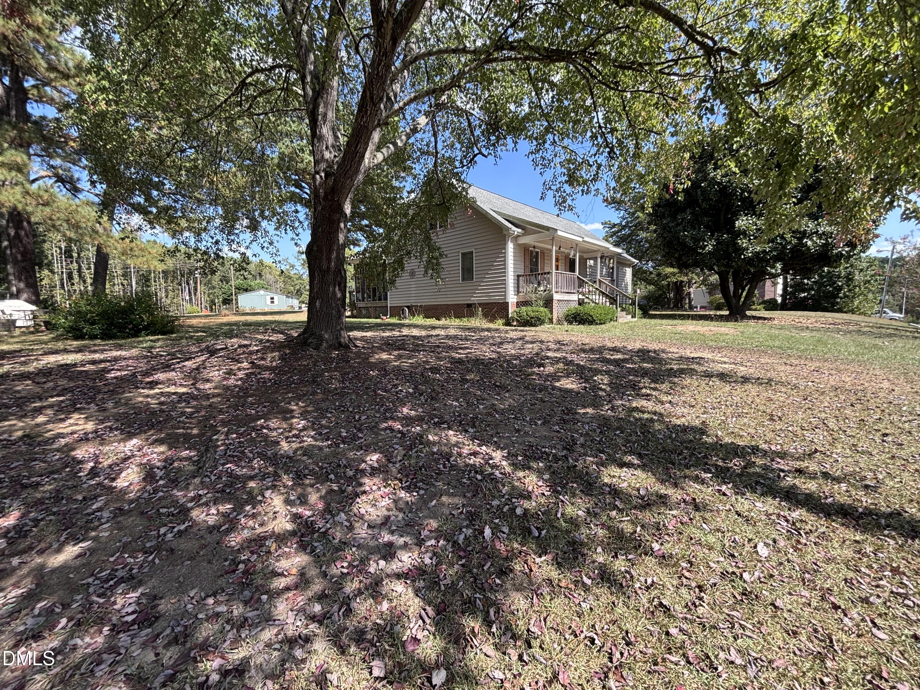 main property photo 33