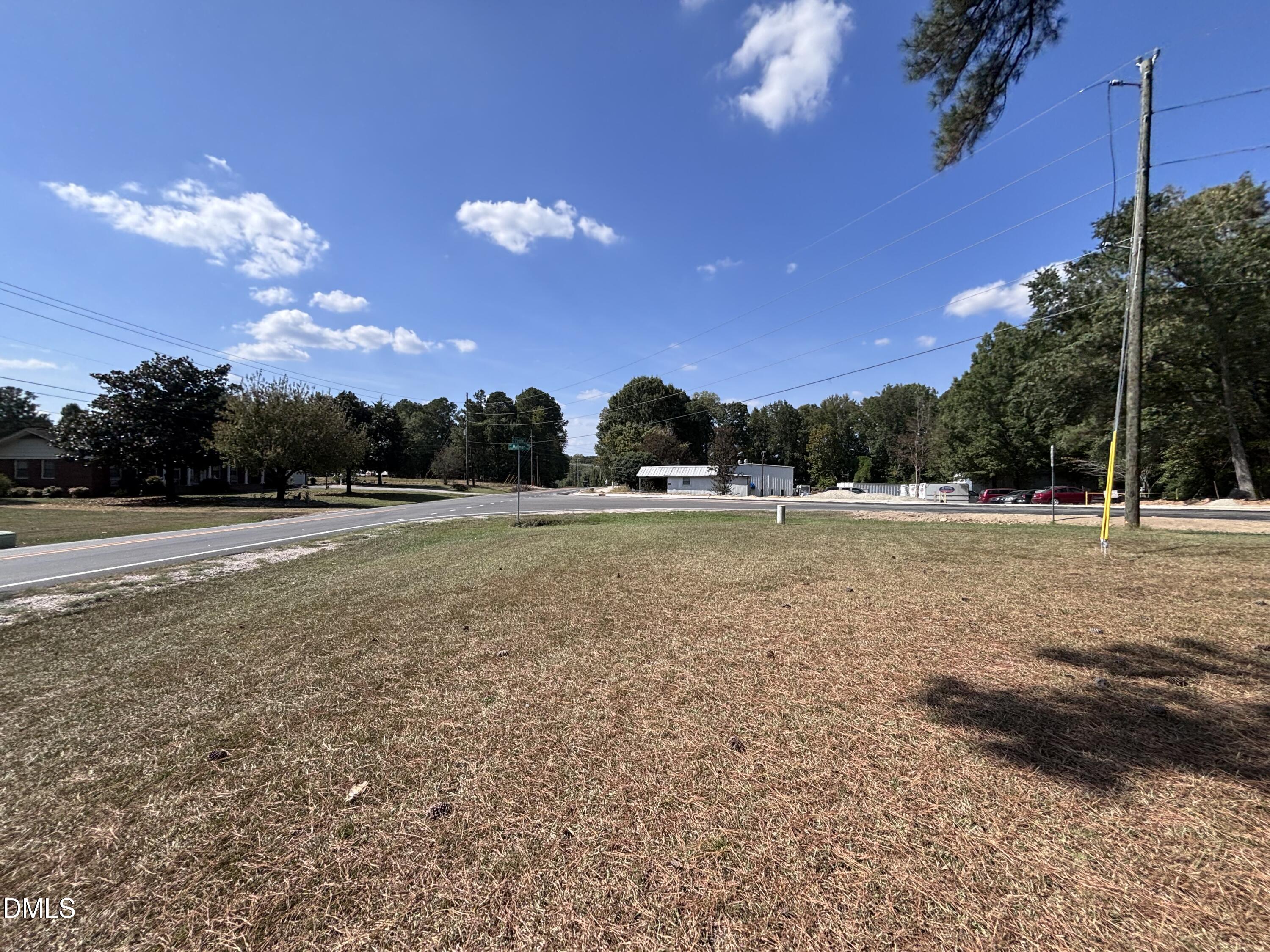 main property photo 40