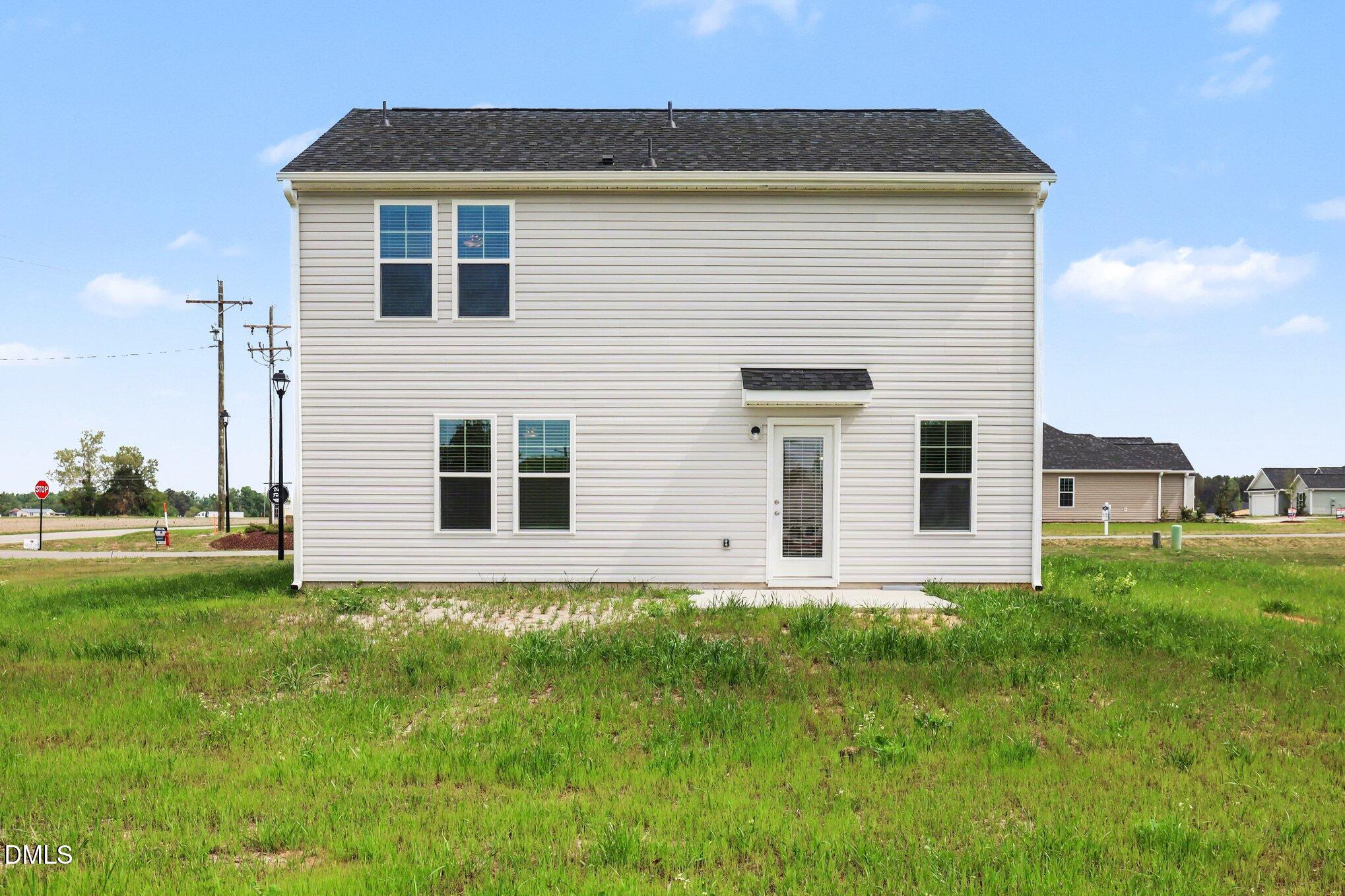 main property photo 22