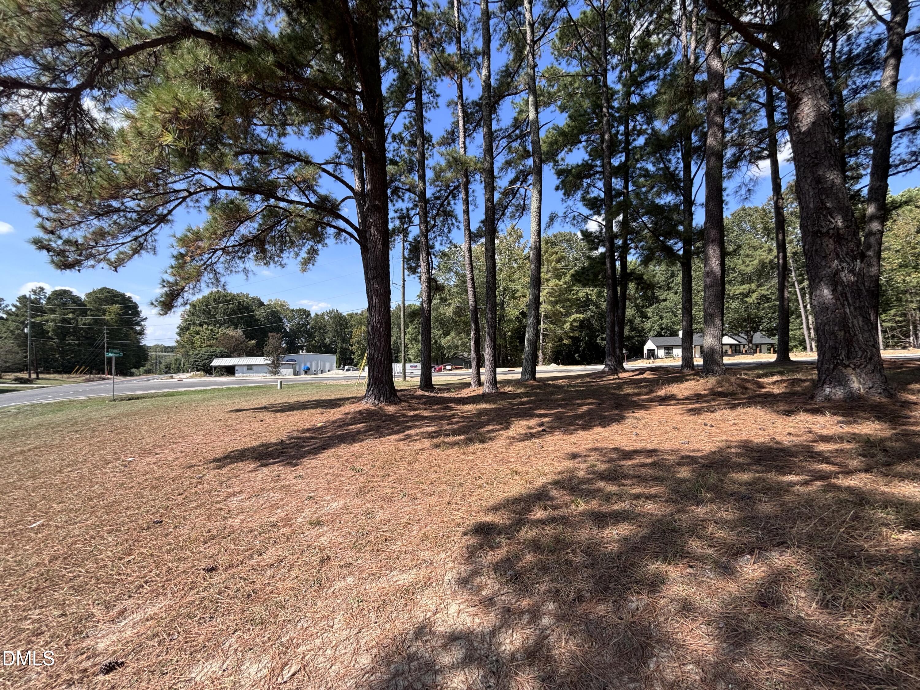 main property photo 32