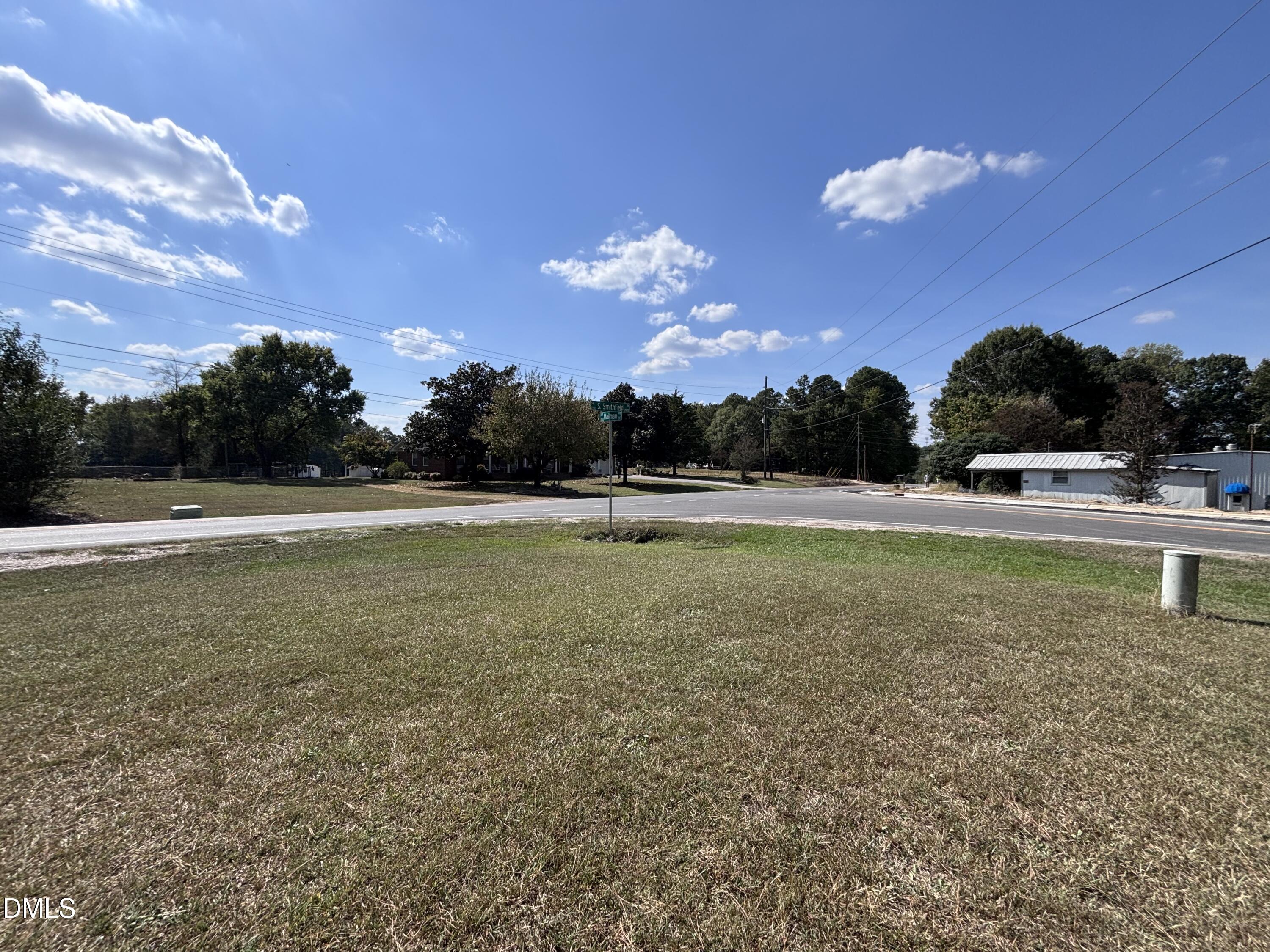 main property photo 36