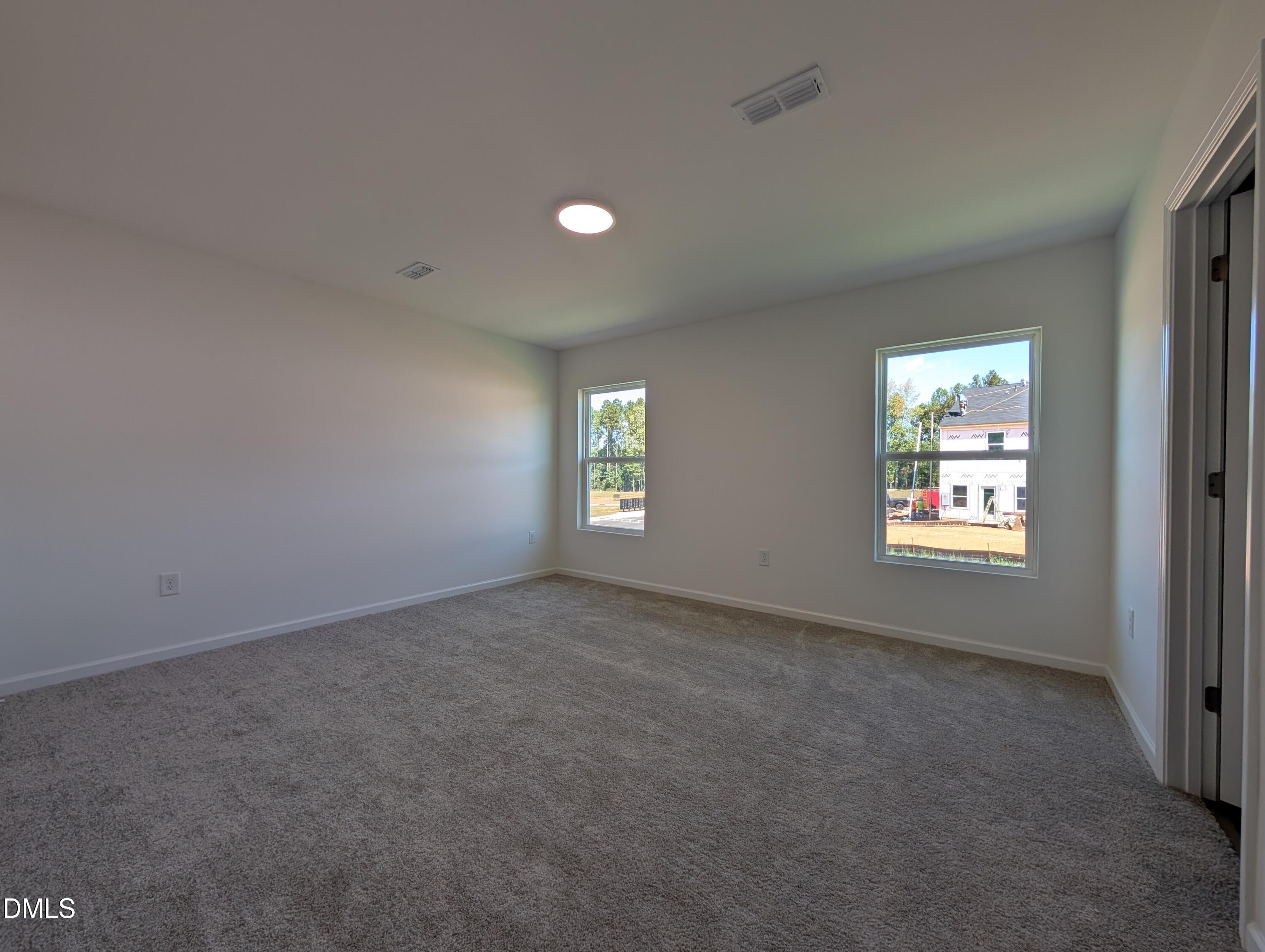 property viewer photo 15