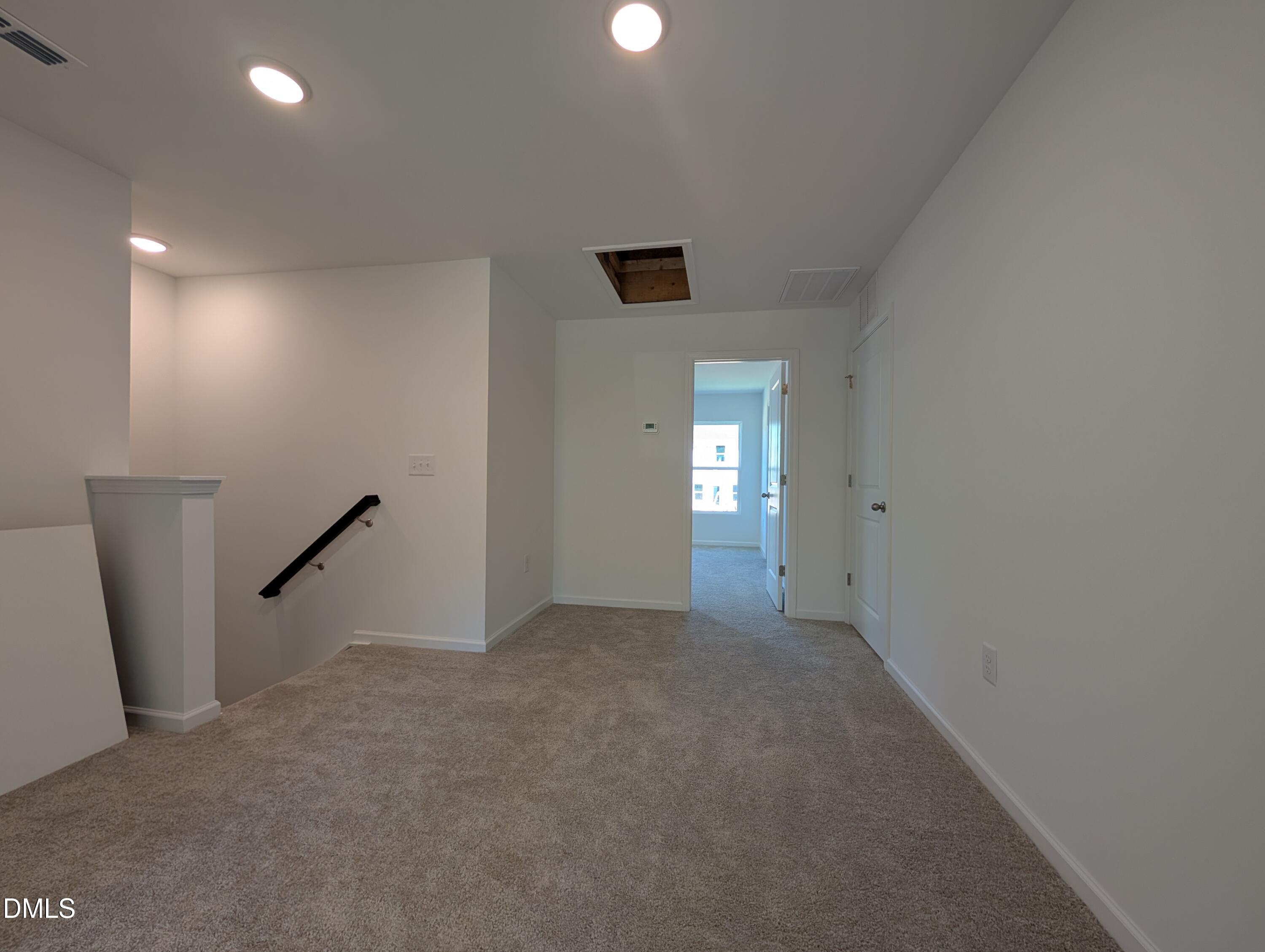 property viewer photo 8