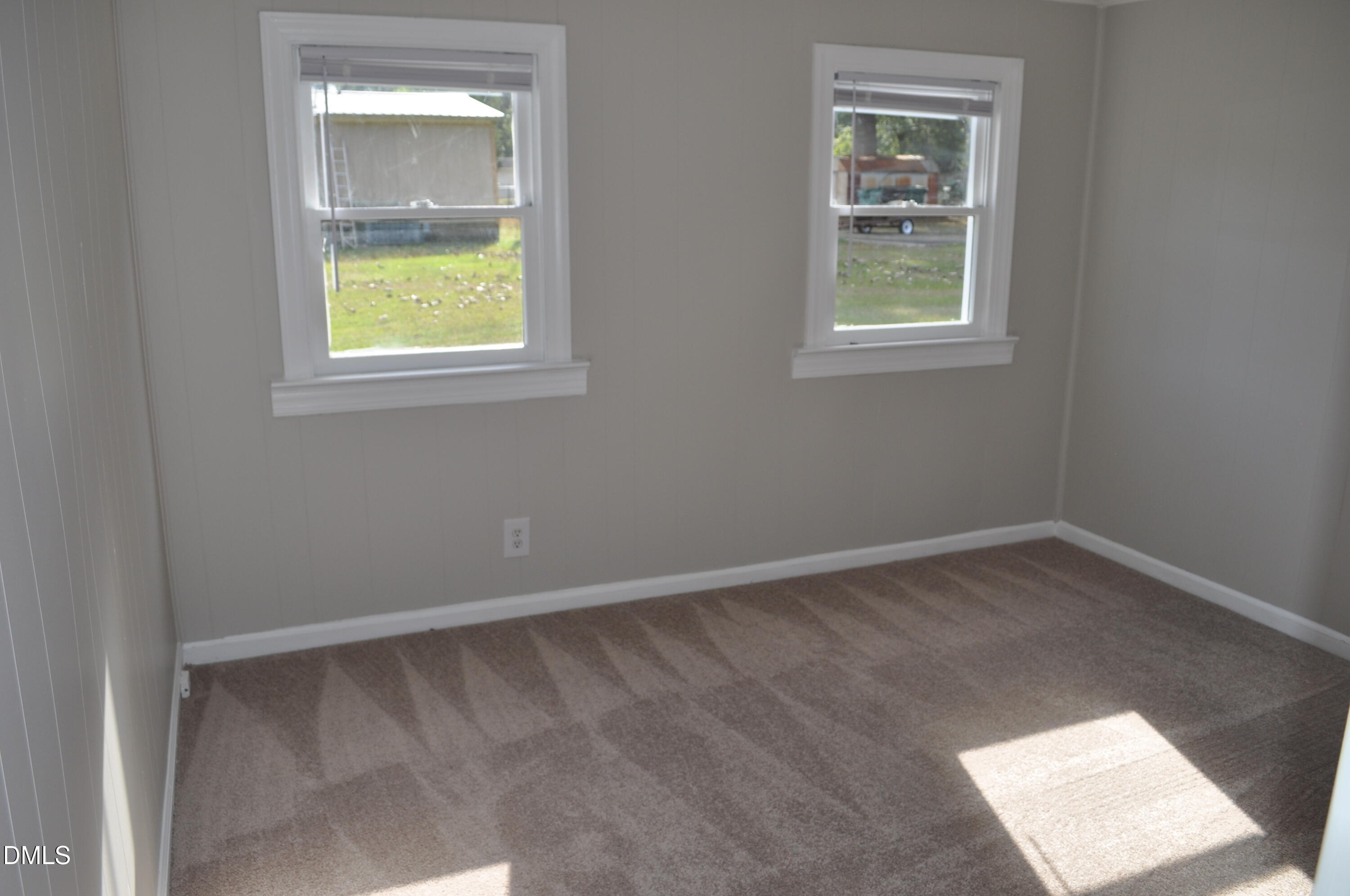 property viewer photo 19