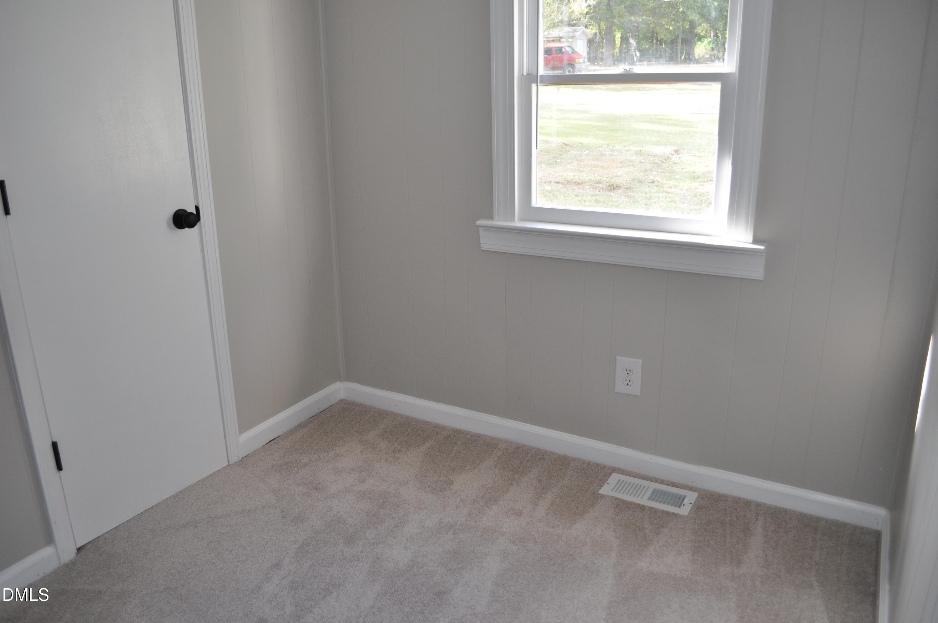 property viewer photo 22