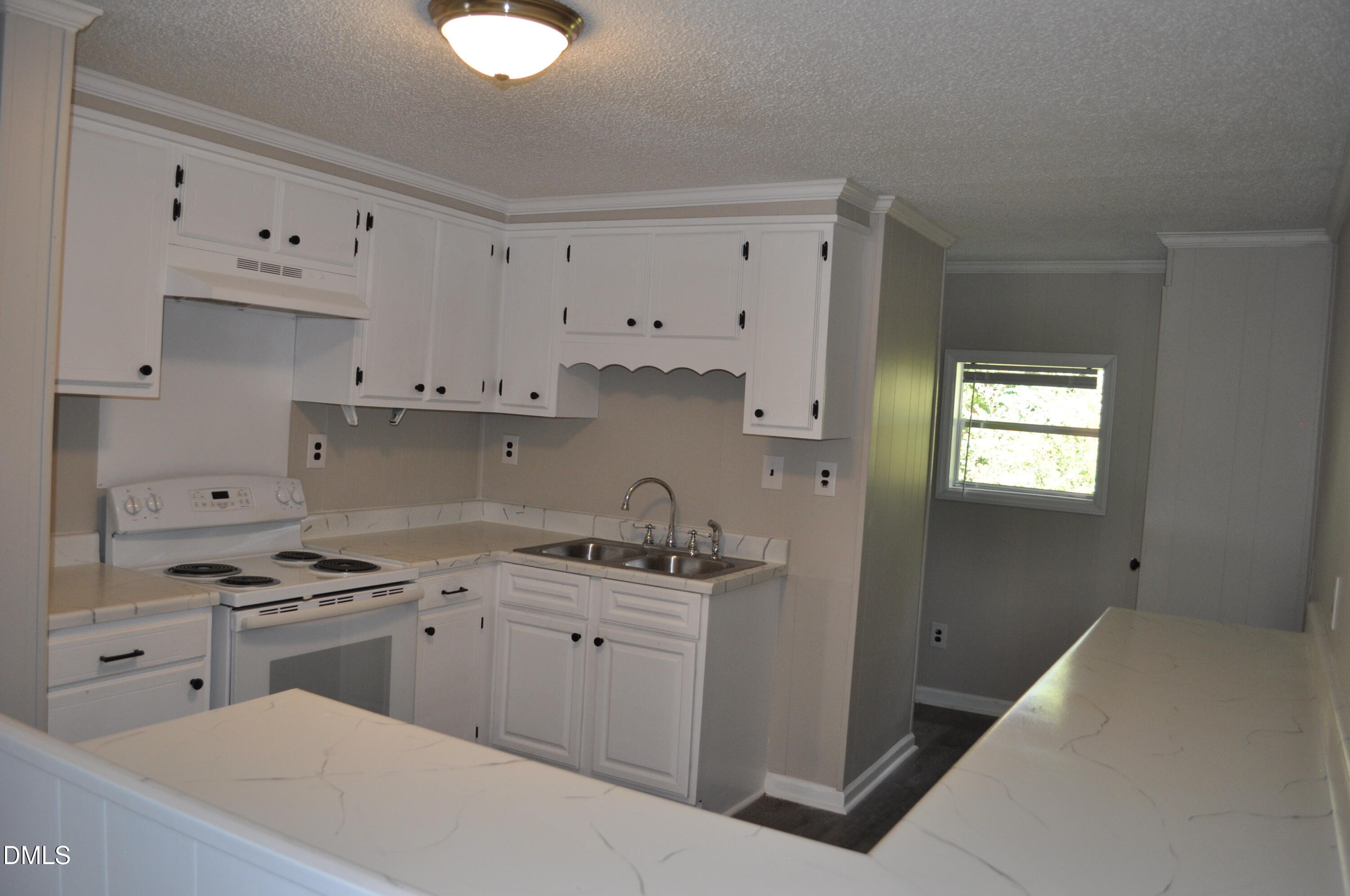 property viewer photo 27