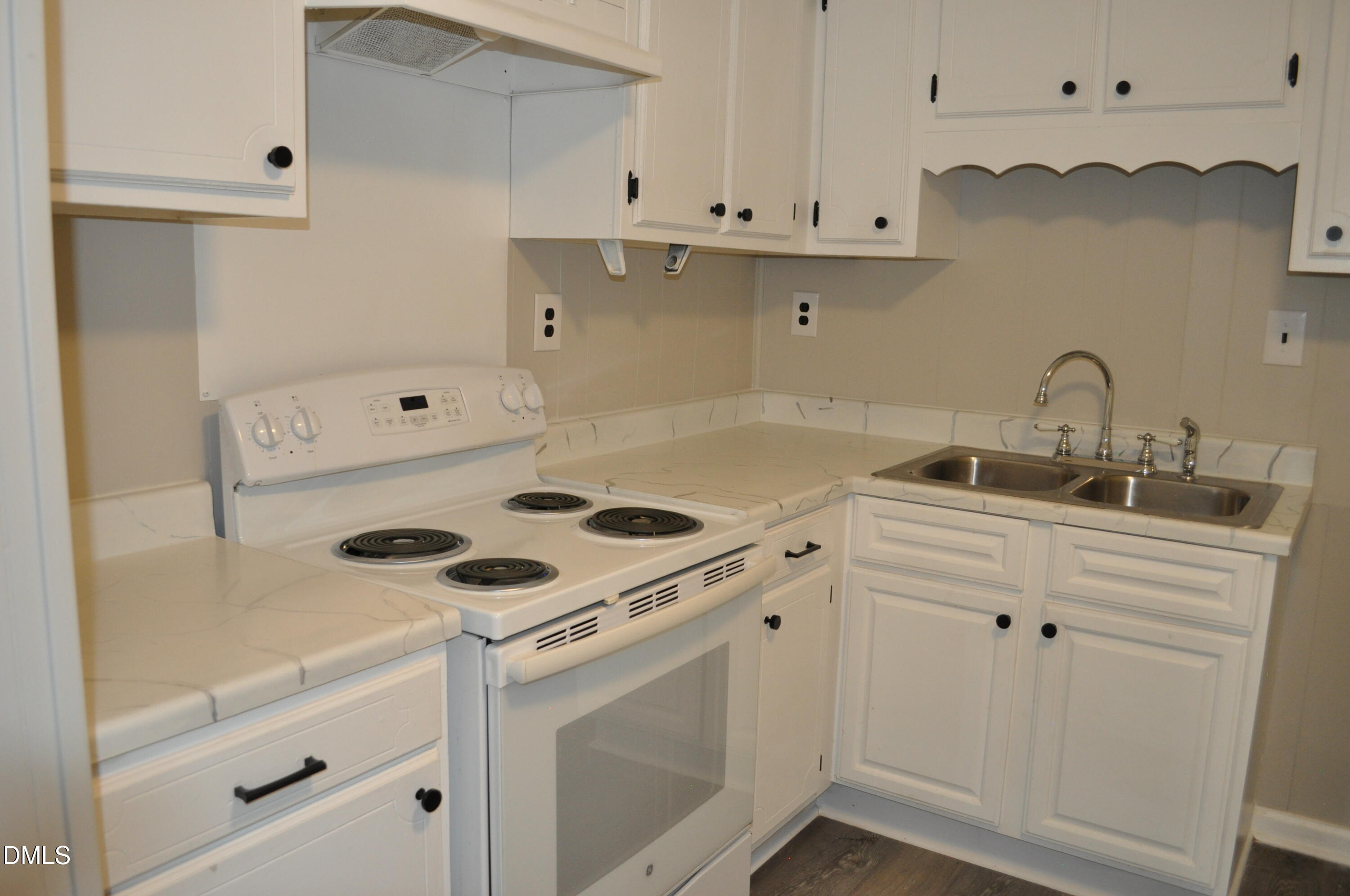 property viewer photo 28