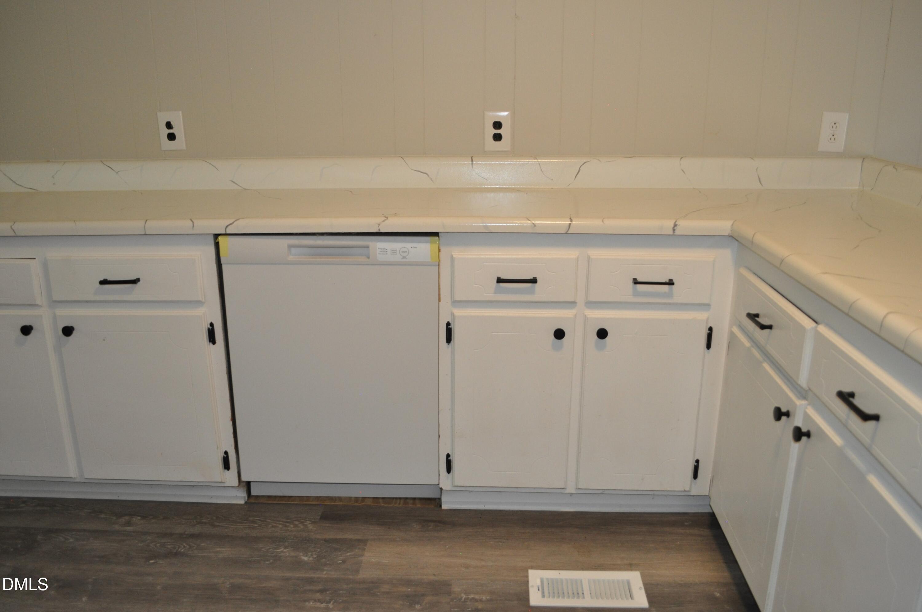 property viewer photo 29