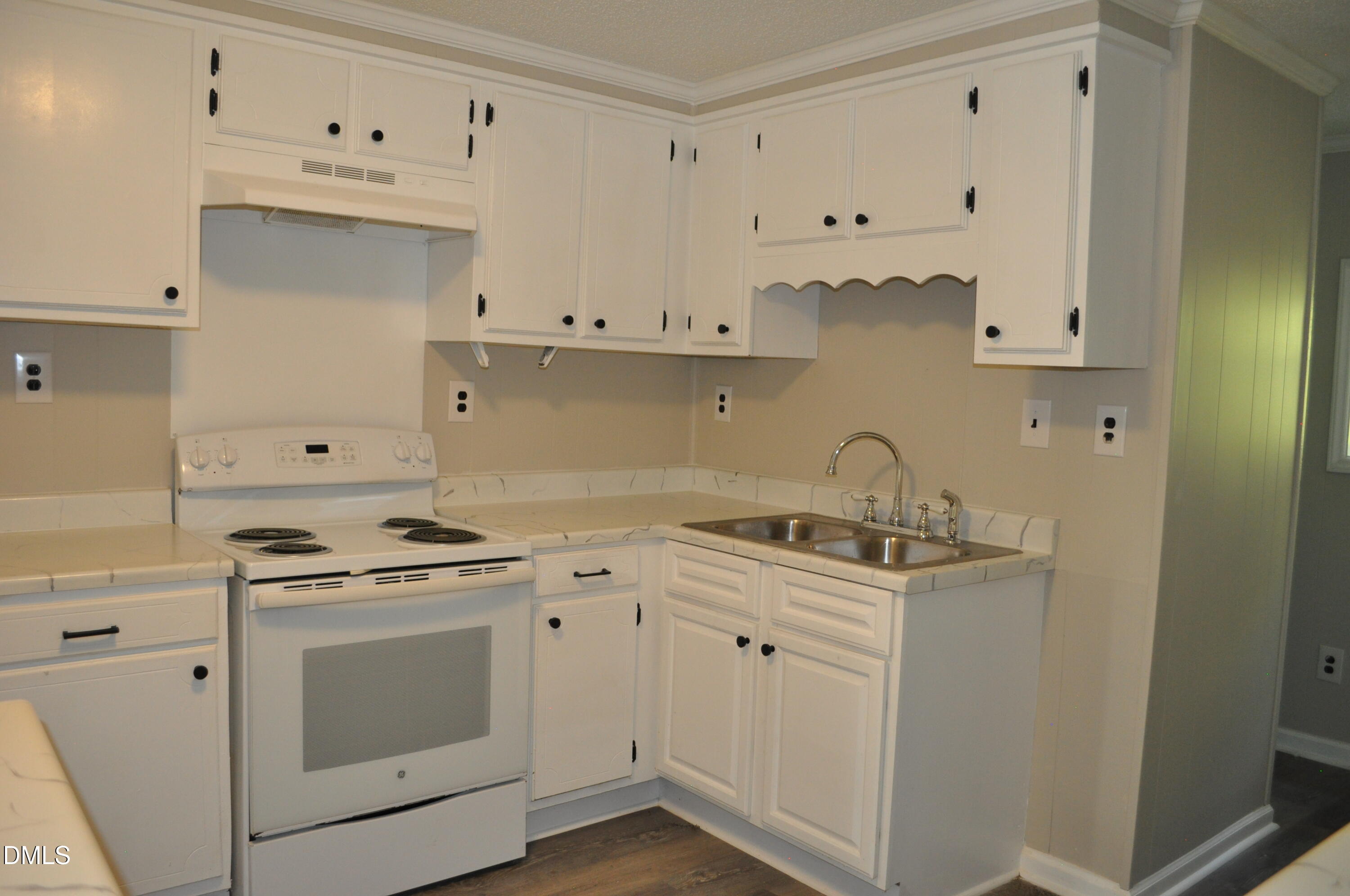 property viewer photo 31
